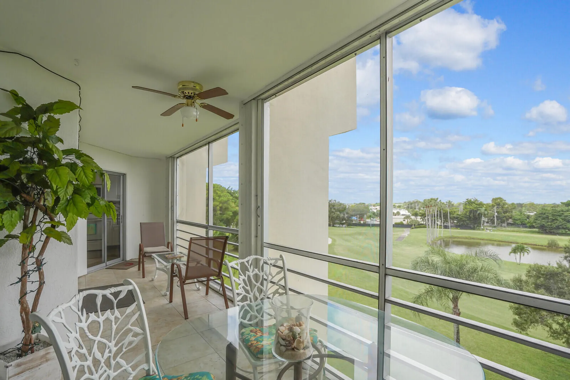 Property Slideshow image 26 of 30 | 3959 via poinciana apt 503, Lake Worth, FL, 33467