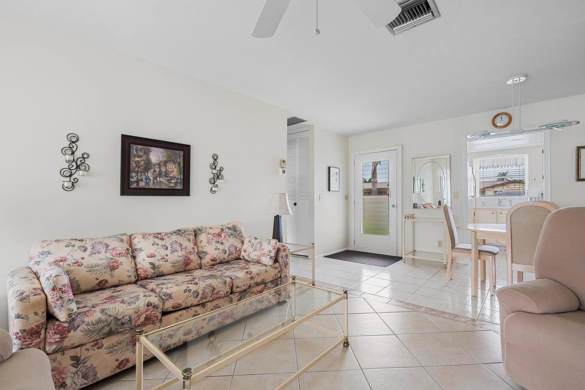 Property Slideshow image 5 of 28 | 2832 crosley dr e, West Palm Beach, FL, 33415