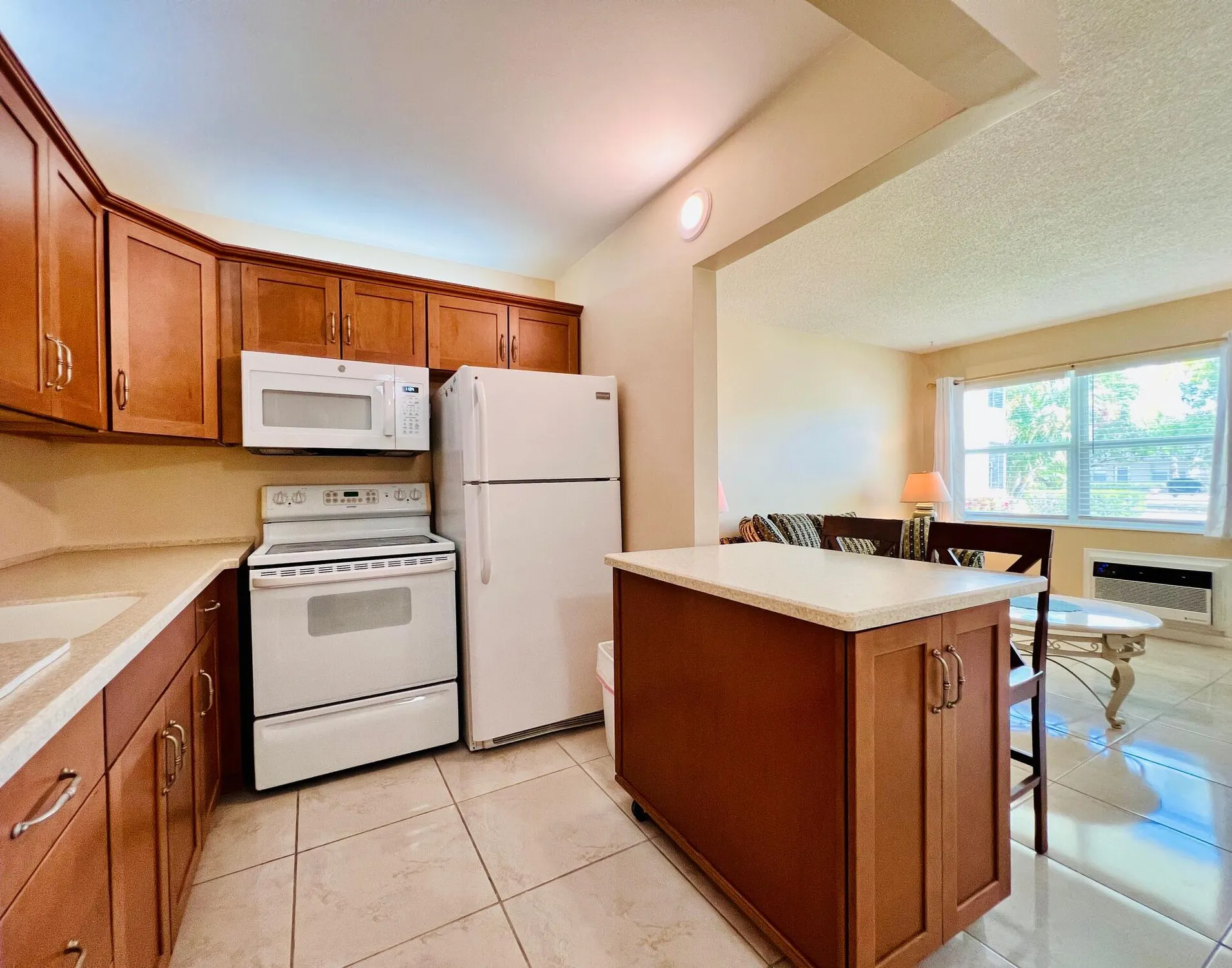 Property Slideshow image 2 of 14 | 312 northampton p, West Palm Beach, FL, 33417