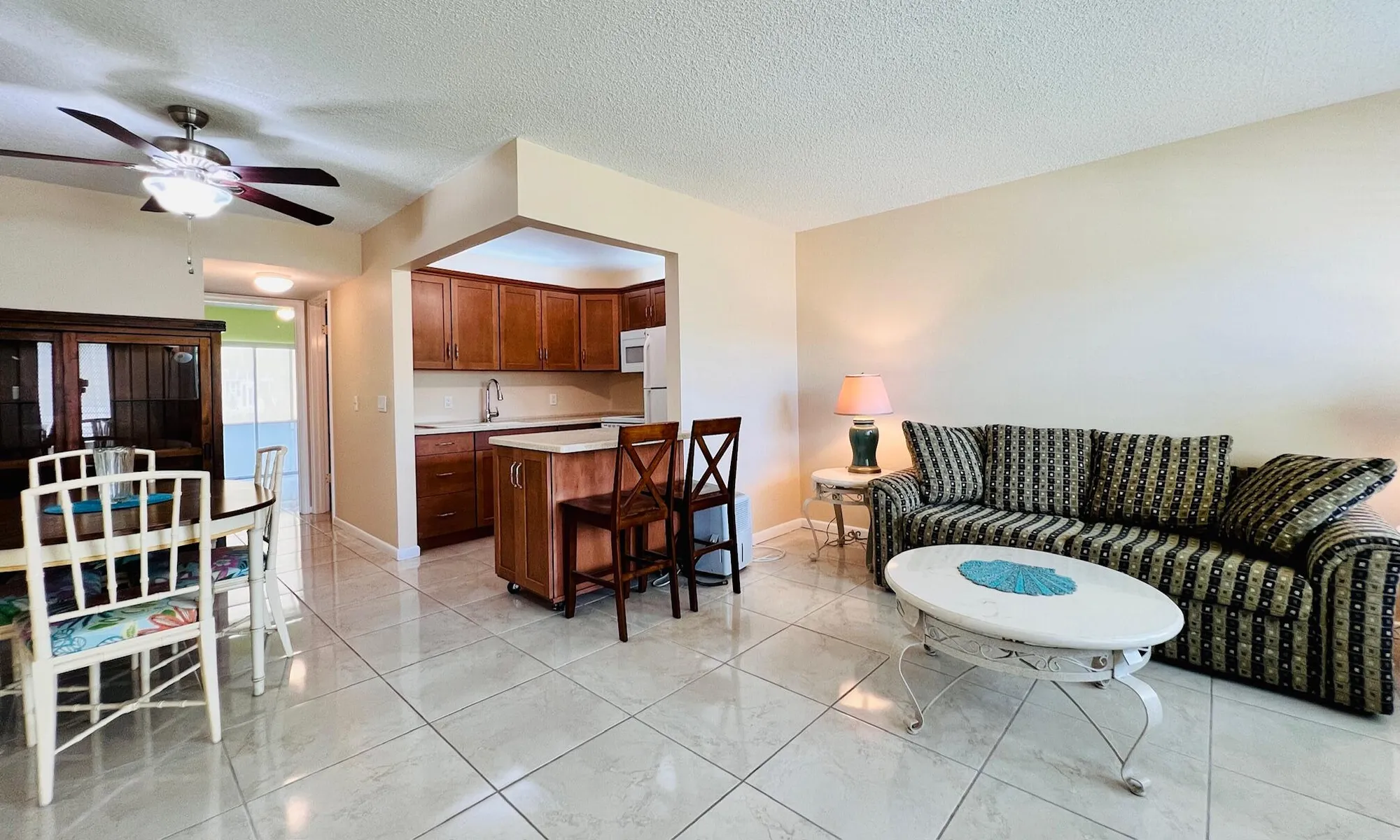 Property Slideshow image 4 of 14 | 312 northampton p, West Palm Beach, FL, 33417