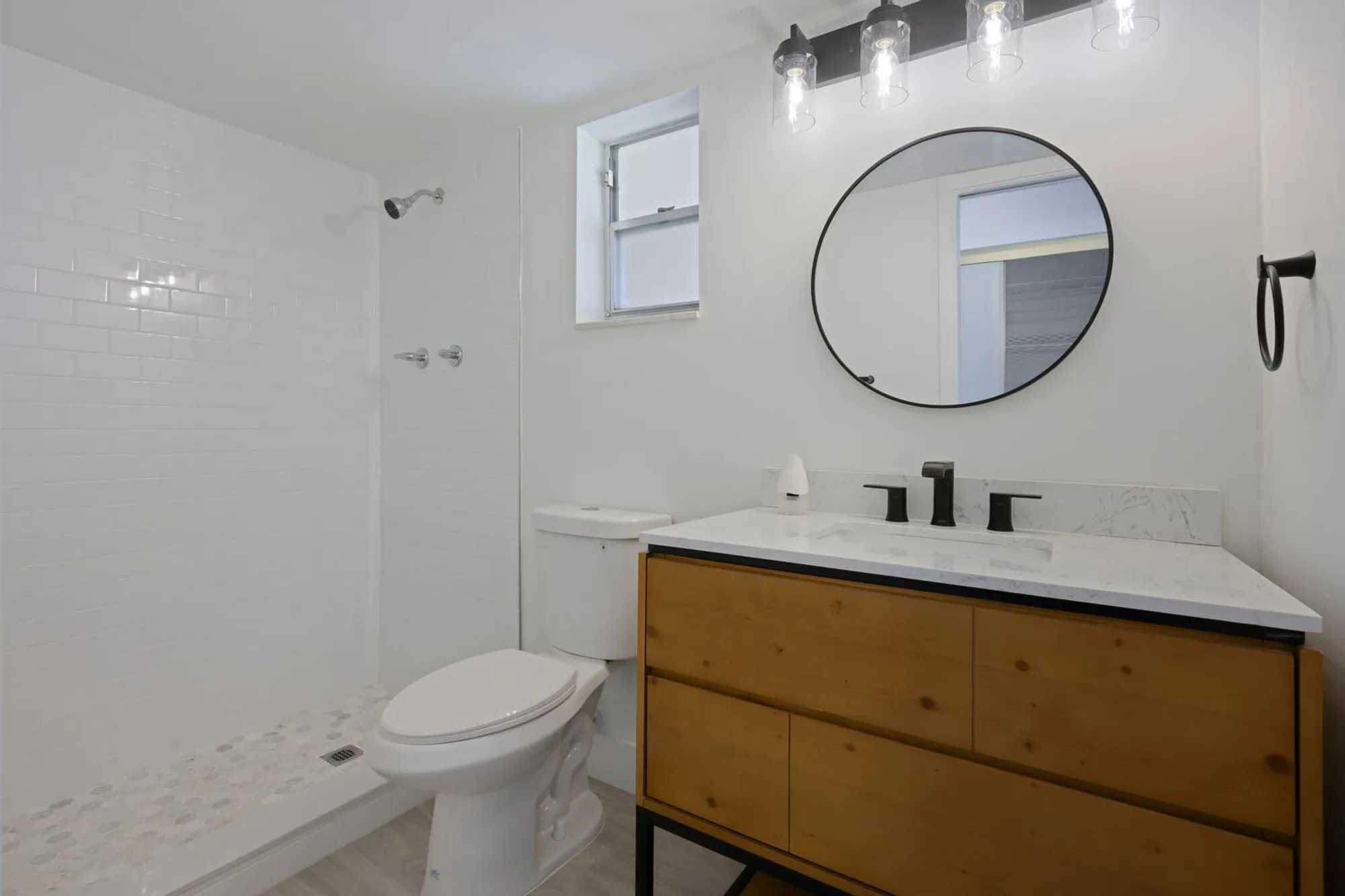 Property Slideshow image 8 of 35 | 2811 garden dr s apt 110, Palm Springs, FL, 33461