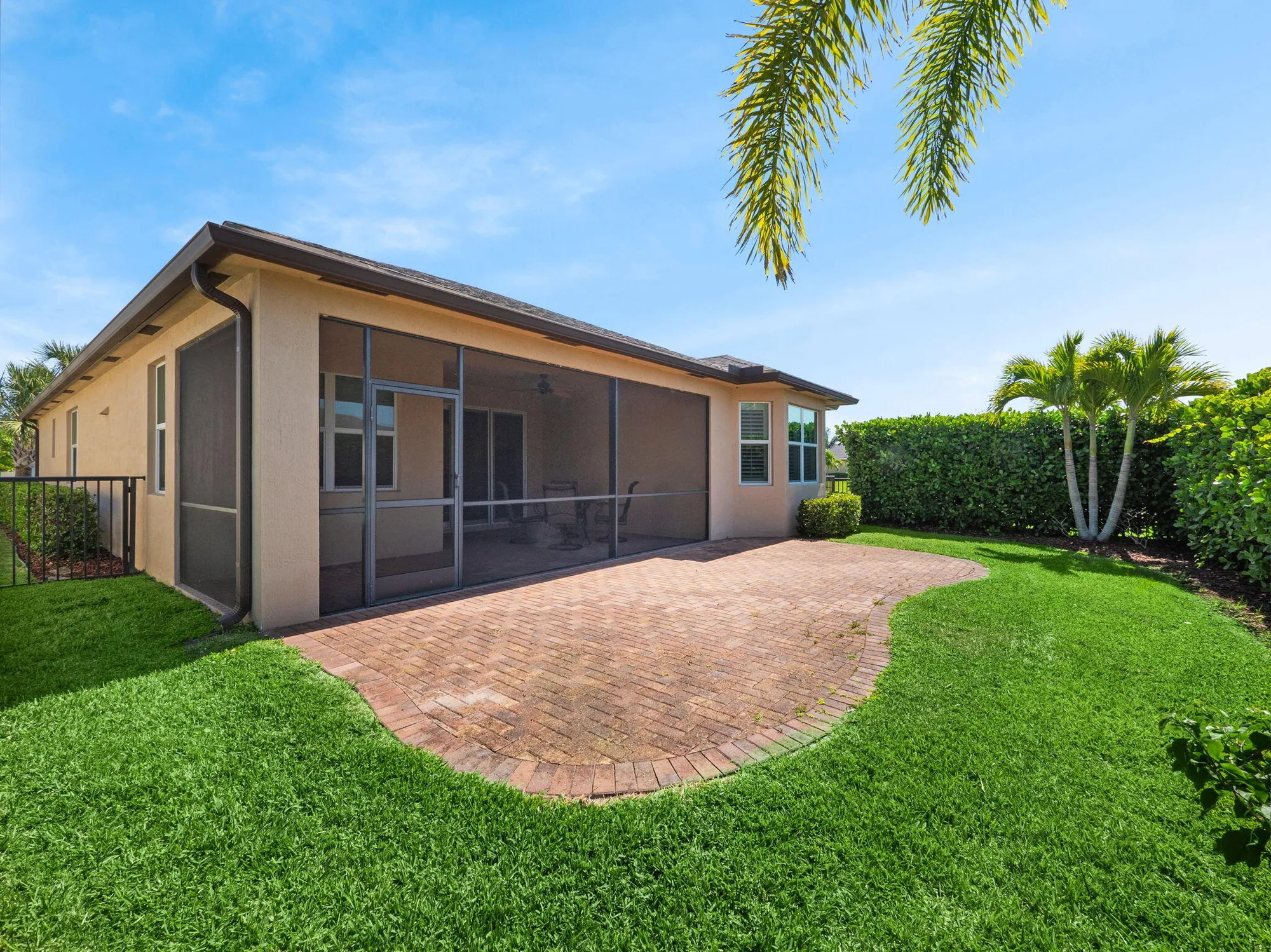 Property Slideshow image 22 of 125 | 11416 sw lake park dr, Port Saint Lucie, FL, 34987