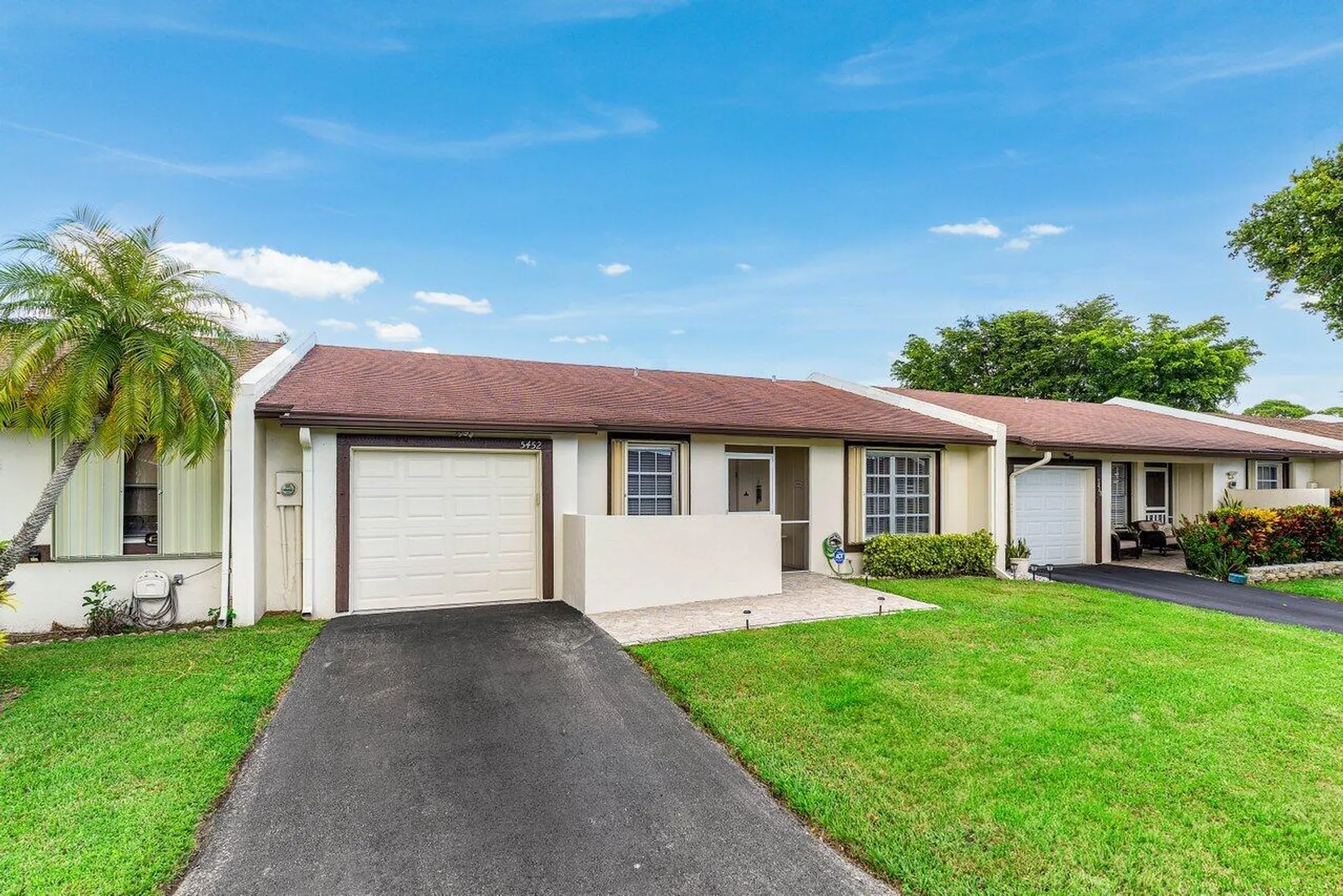 Property Slideshow image 24 of 28 | 5452 laurel oak st, Delray Beach, FL, 33484