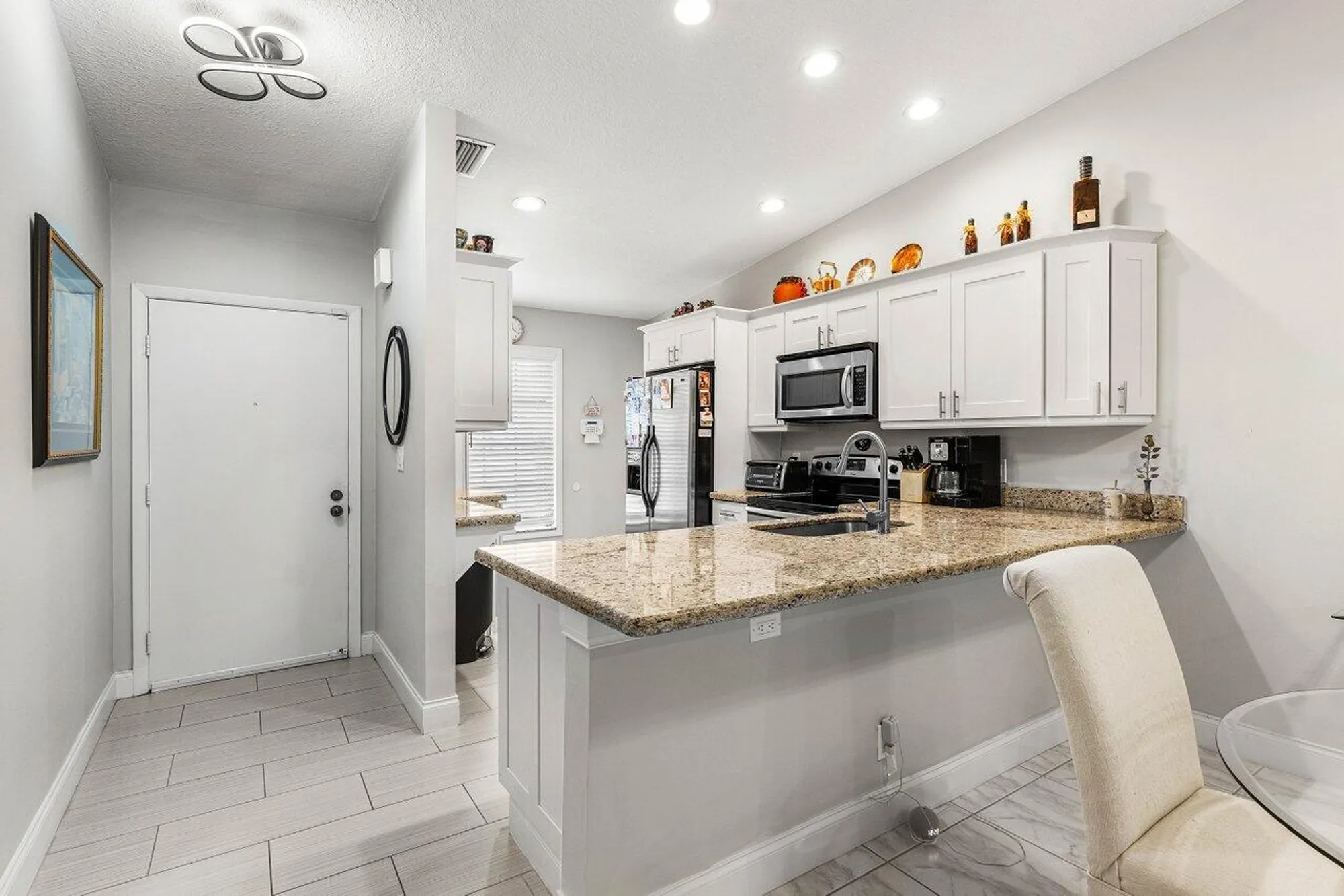 Property Slideshow image 4 of 28 | 5452 laurel oak st, Delray Beach, FL, 33484