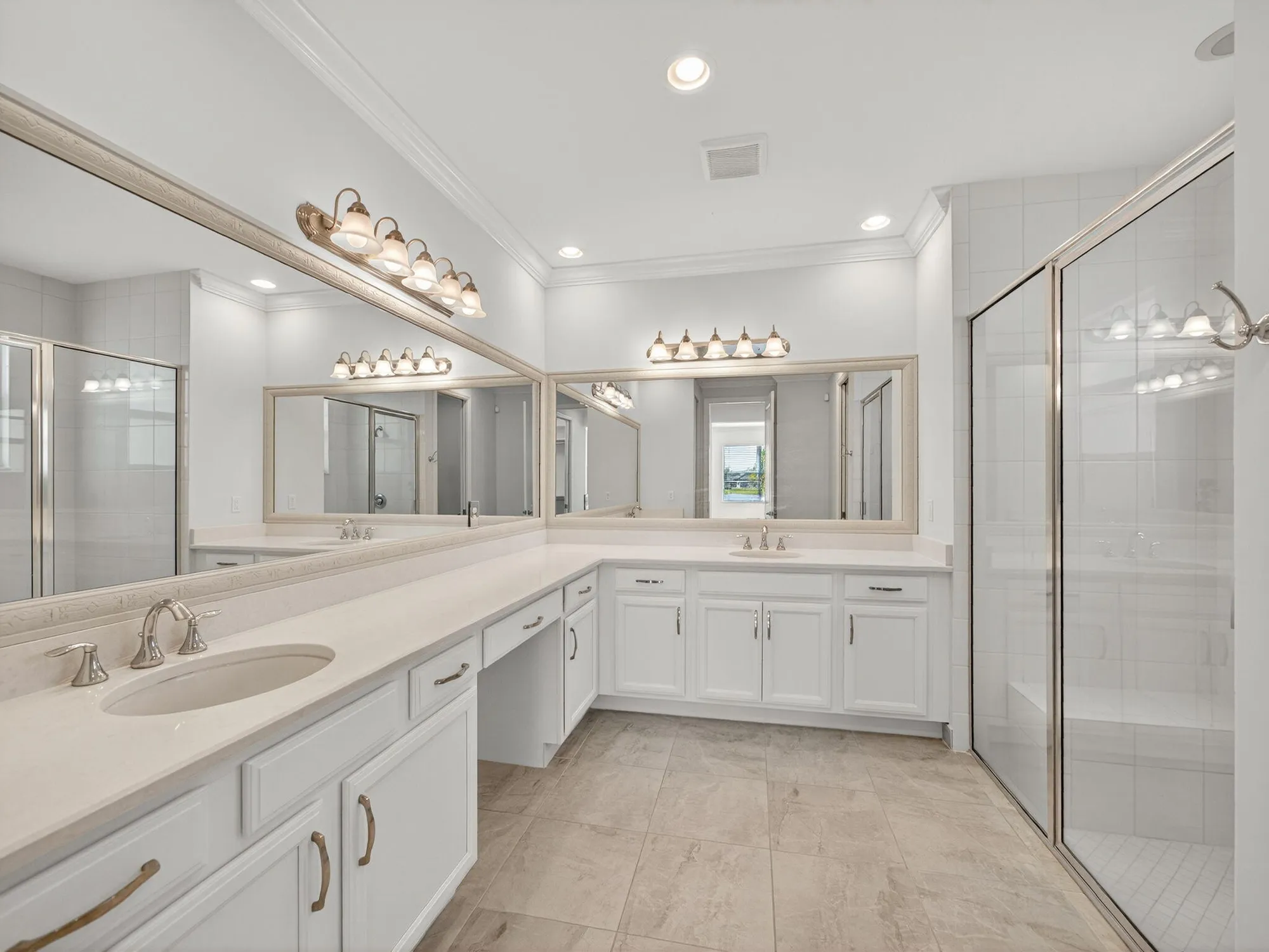 Property Slideshow image 16 of 107 | 11610 sw hawkins ter, Port Saint Lucie, FL, 34987