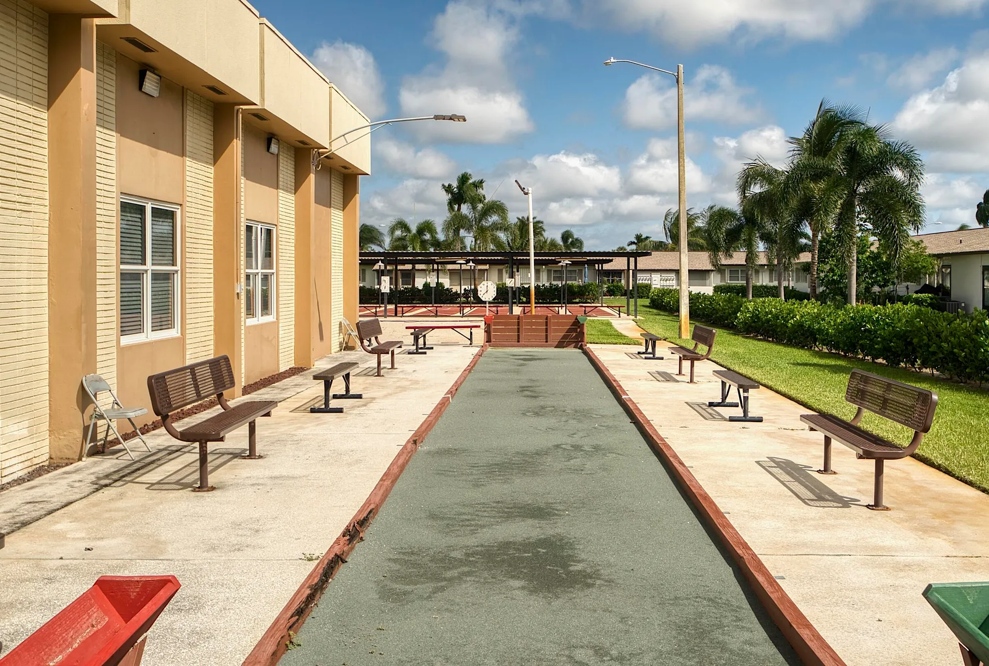 Property Slideshow image 39 of 47 | 2930 crosley dr m, West Palm Beach, FL, 33415