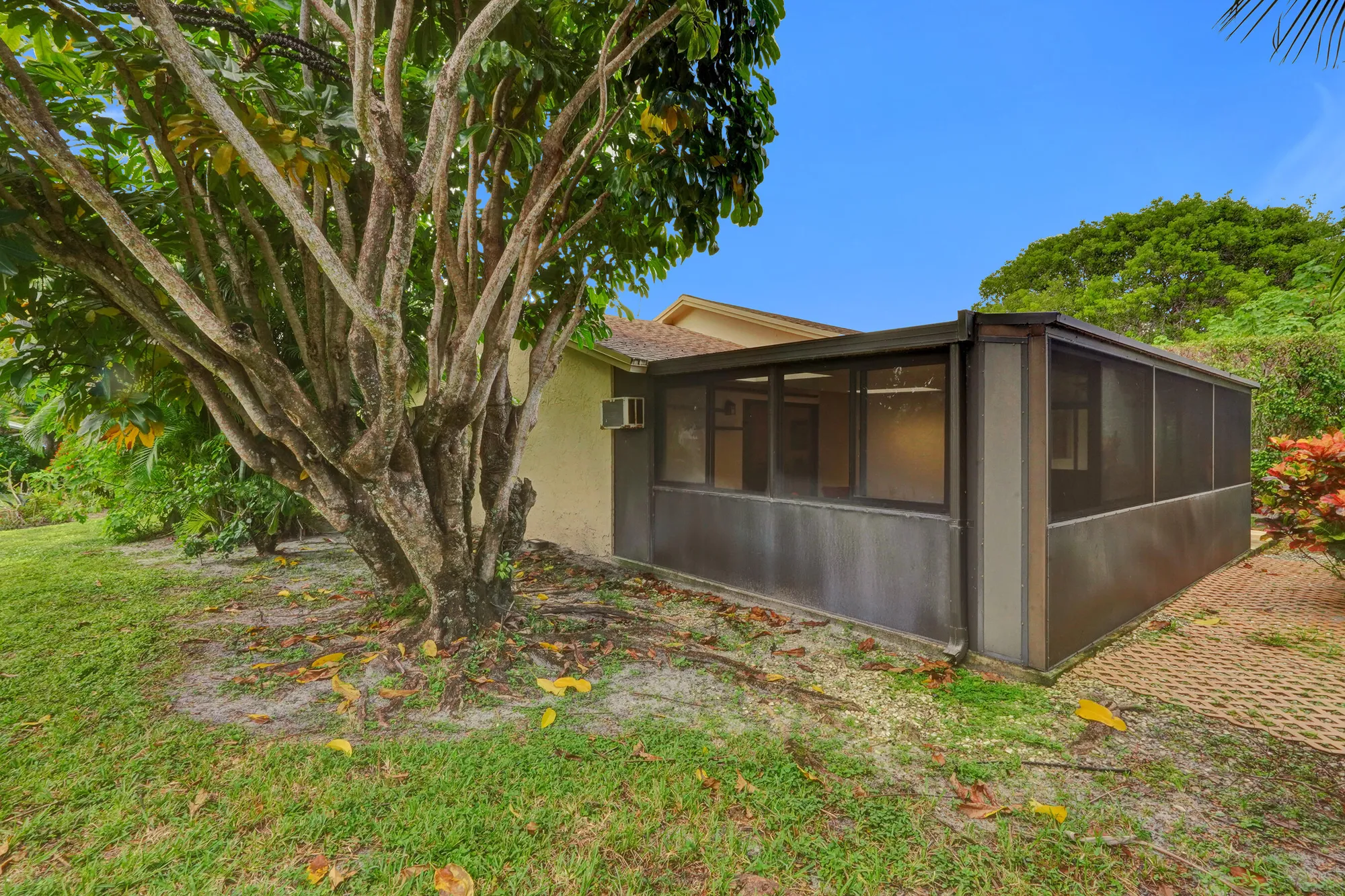 Property Slideshow image 37 of 63 | 2500 nw 10th st, Delray Beach, FL, 33445