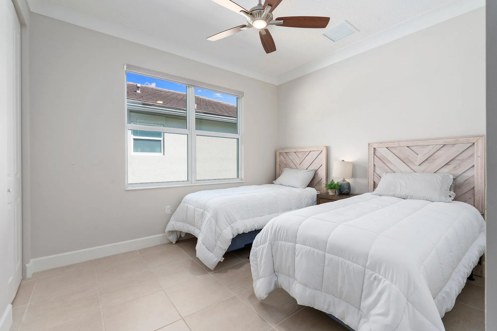 Property Slideshow image 25 of 42 | 10529 sw sunray st, Port Saint Lucie, FL, 34987