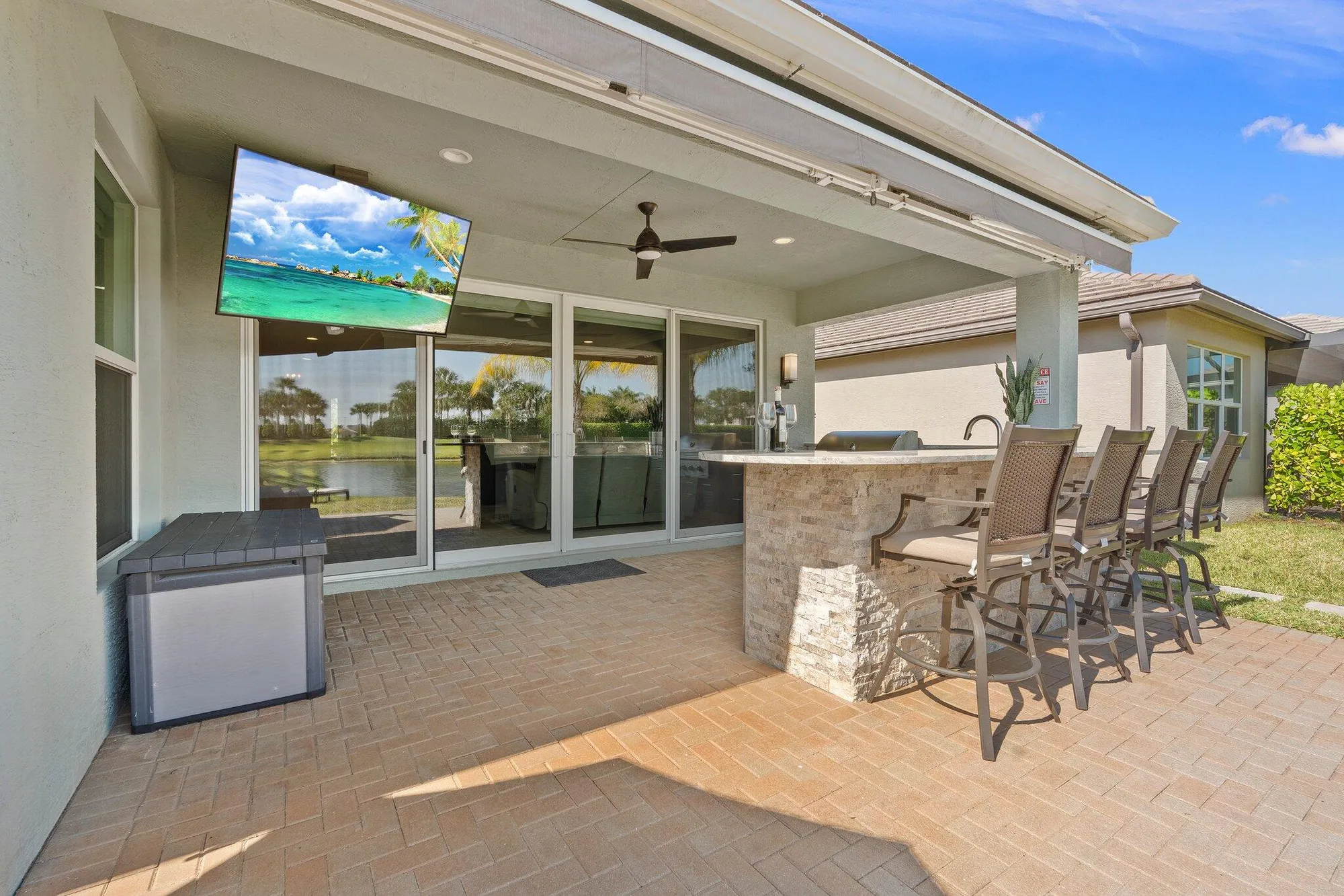 Property Slideshow image 14 of 42 | 10529 sw sunray st, Port Saint Lucie, FL, 34987