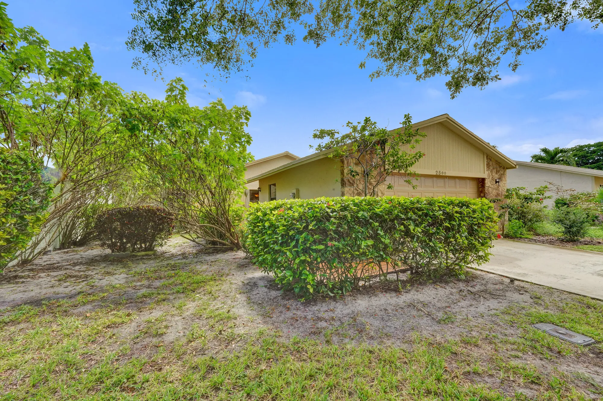 Property Slideshow image 2 of 63 | 2500 nw 10th st, Delray Beach, FL, 33445