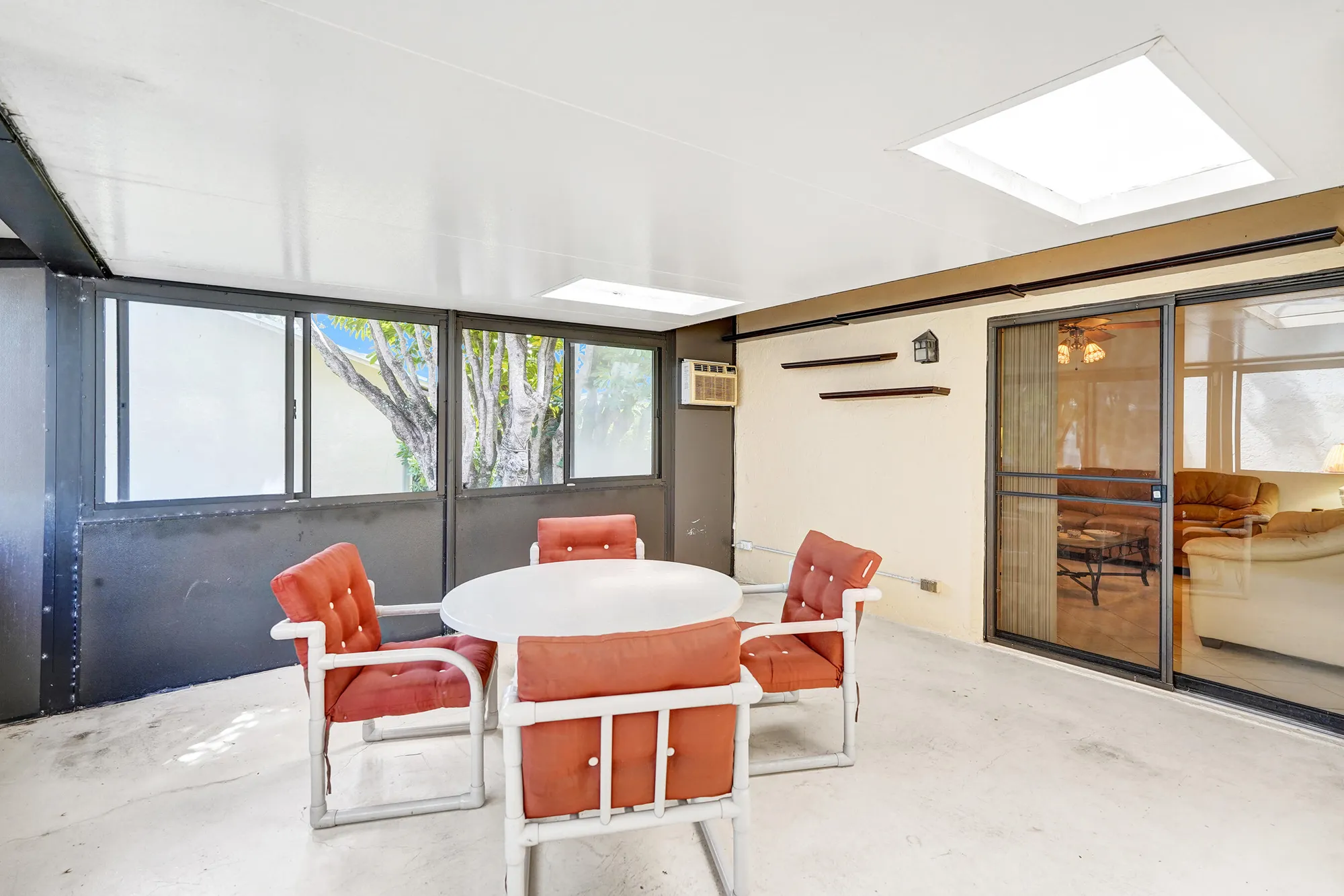 Property Slideshow image 33 of 63 | 2500 nw 10th st, Delray Beach, FL, 33445