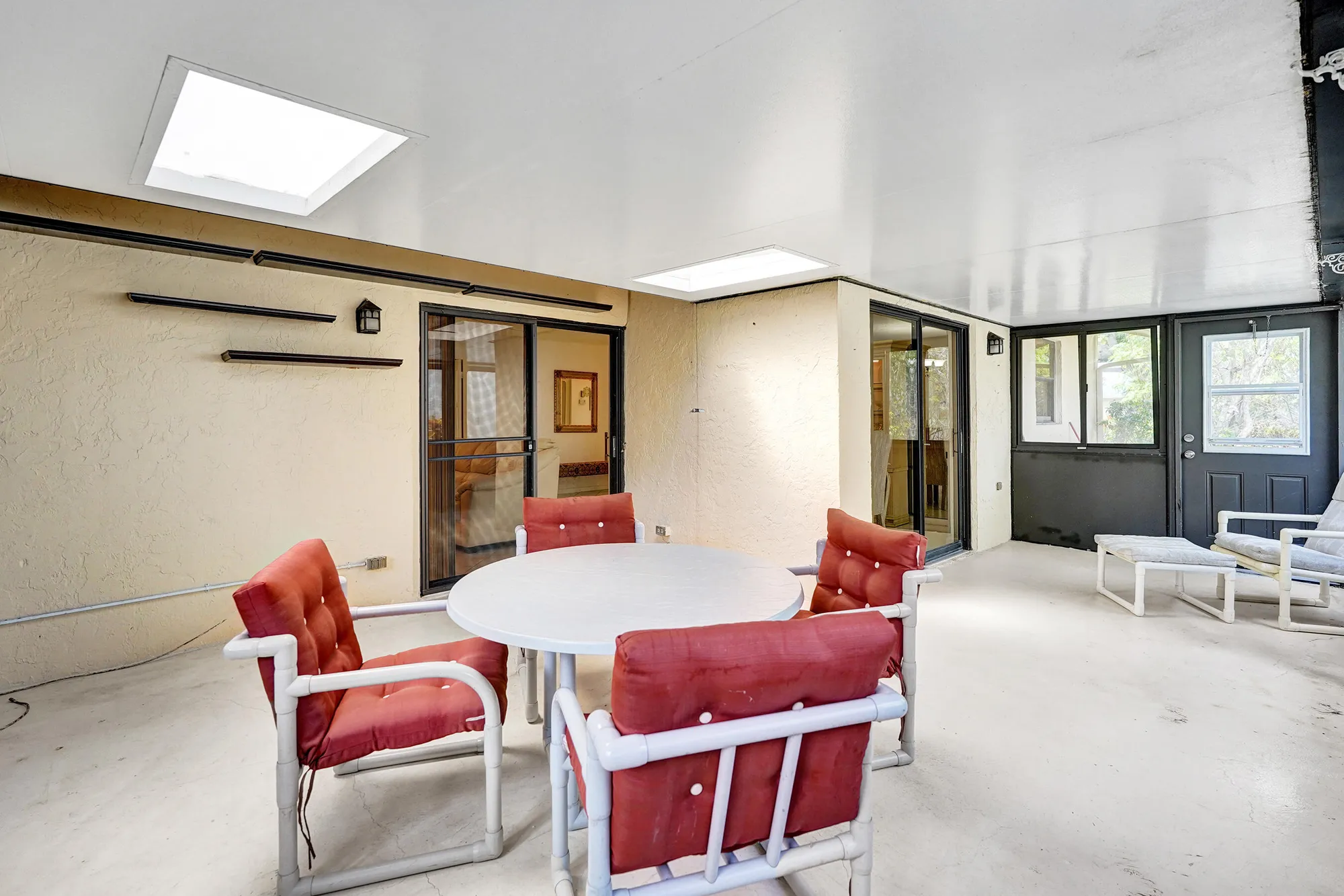 Property Slideshow image 35 of 63 | 2500 nw 10th st, Delray Beach, FL, 33445