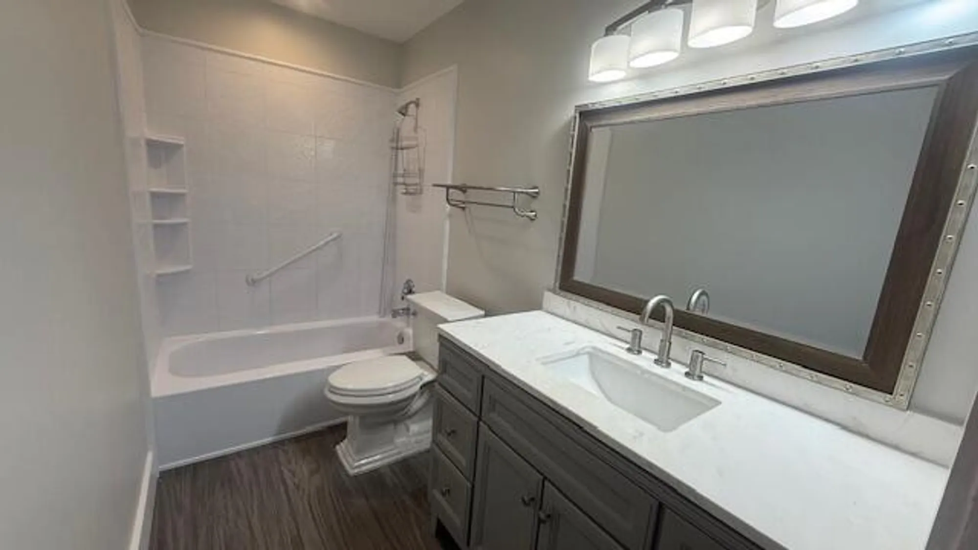 Property Slideshow image 20 of 32 | 178 lake susan ln, West Palm Beach, FL, 33411