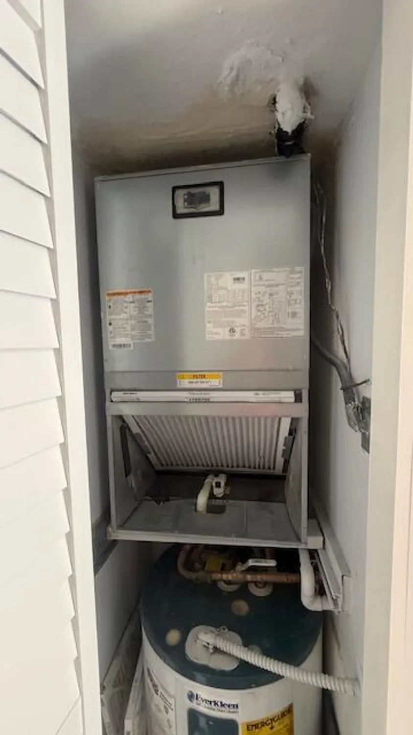 Property Slideshow image 23 of 32 | 178 lake susan ln, West Palm Beach, FL, 33411