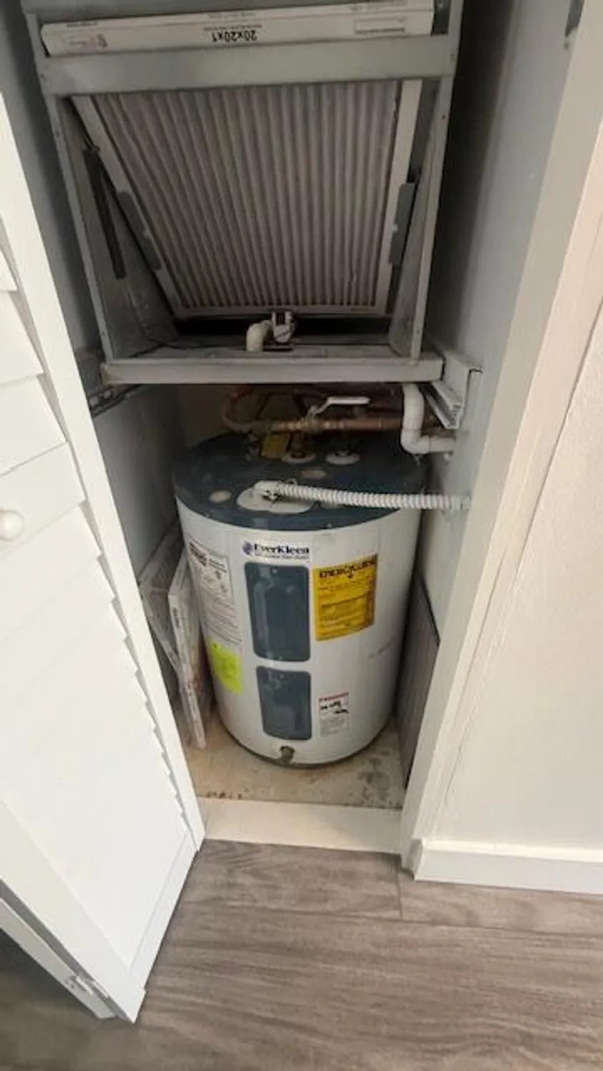 Property Slideshow image 24 of 32 | 178 lake susan ln, West Palm Beach, FL, 33411