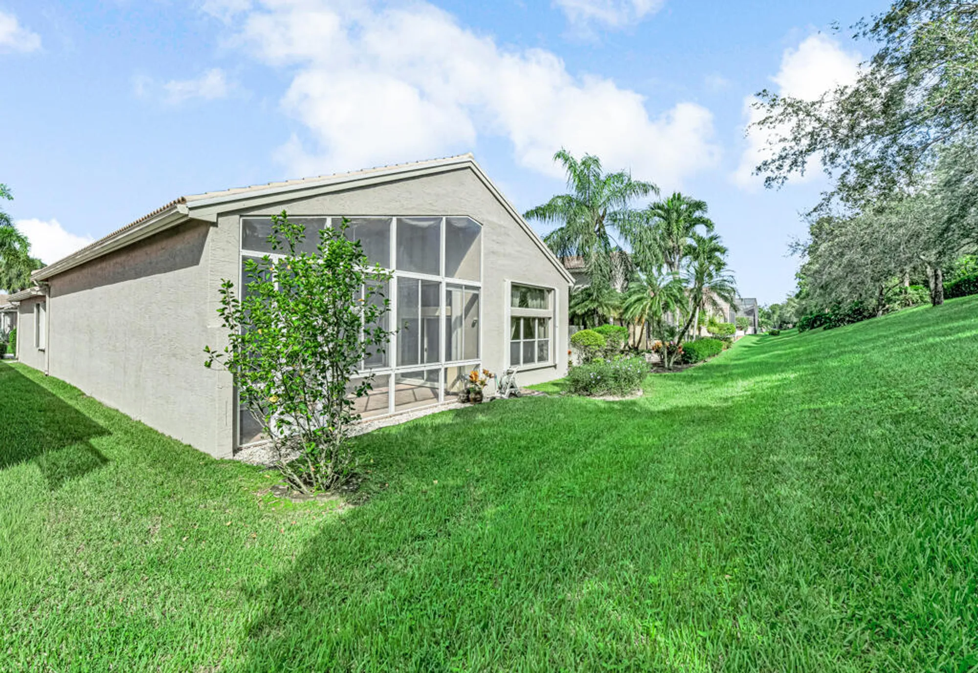 Property Slideshow image 42 of 54 | 7932 seagrape shores dr, Lake Worth, FL, 33467