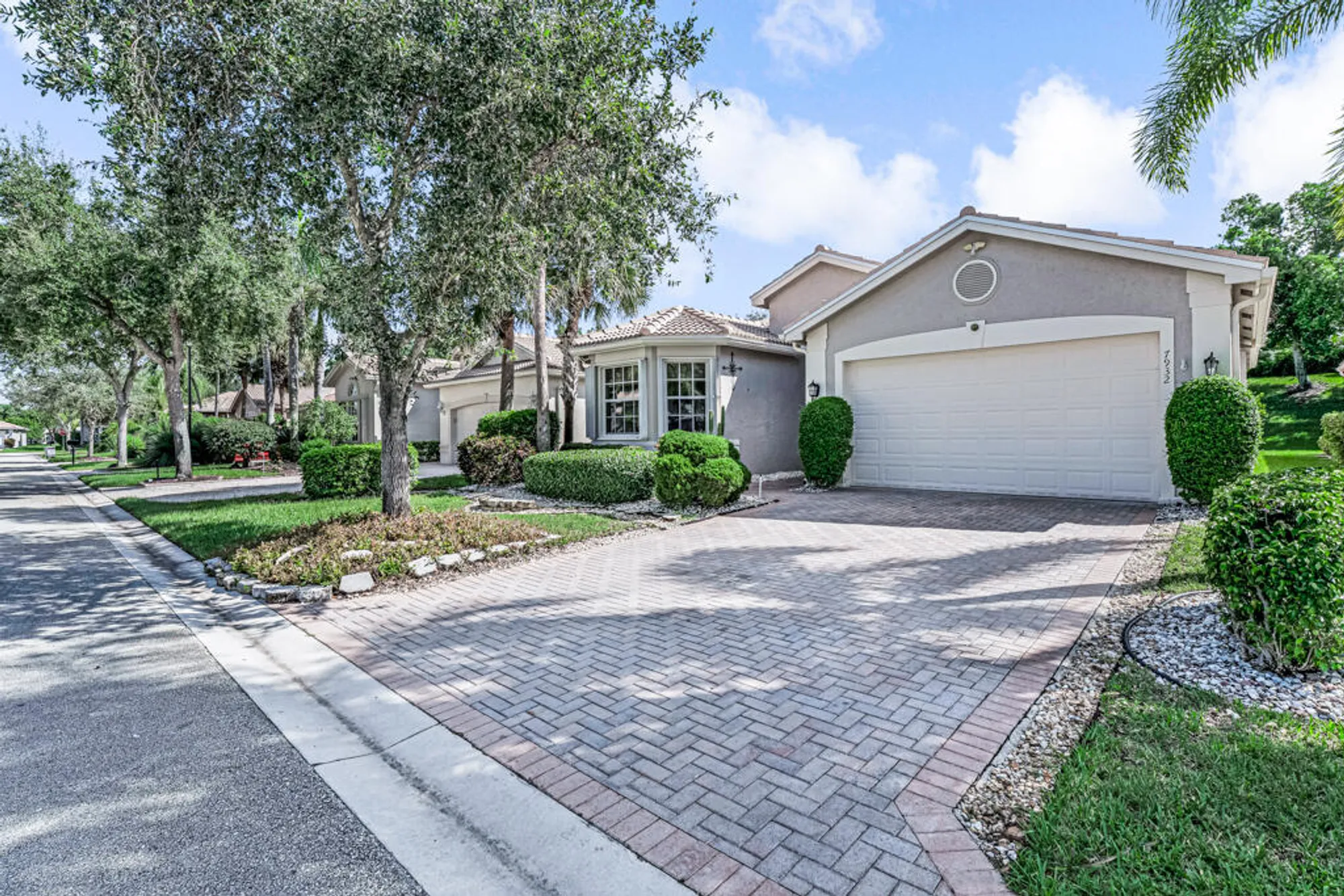 Property Slideshow image 46 of 54 | 7932 seagrape shores dr, Lake Worth, FL, 33467