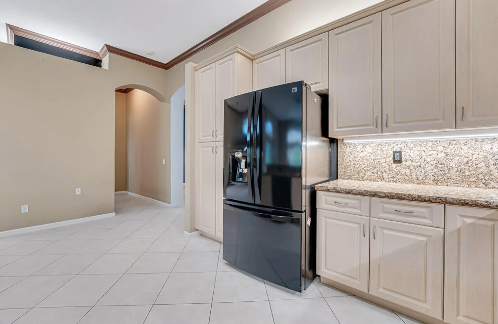 Property Slideshow image 10 of 54 | 7932 seagrape shores dr, Lake Worth, FL, 33467