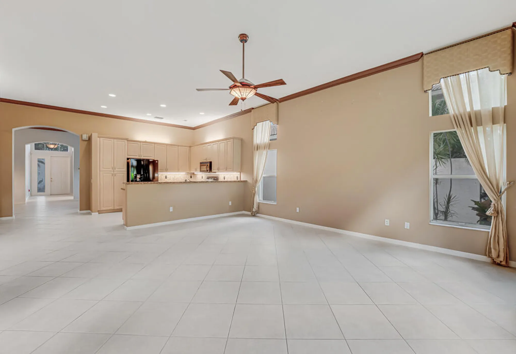 Property Slideshow image 3 of 54 | 7932 seagrape shores dr, Lake Worth, FL, 33467