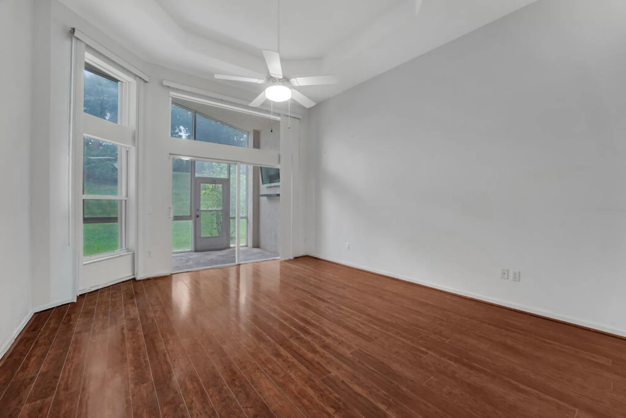 Property Slideshow image 21 of 54 | 7932 seagrape shores dr, Lake Worth, FL, 33467