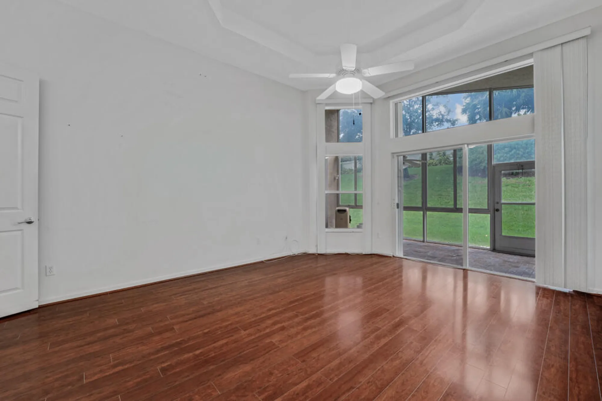 Property Slideshow image 23 of 54 | 7932 seagrape shores dr, Lake Worth, FL, 33467