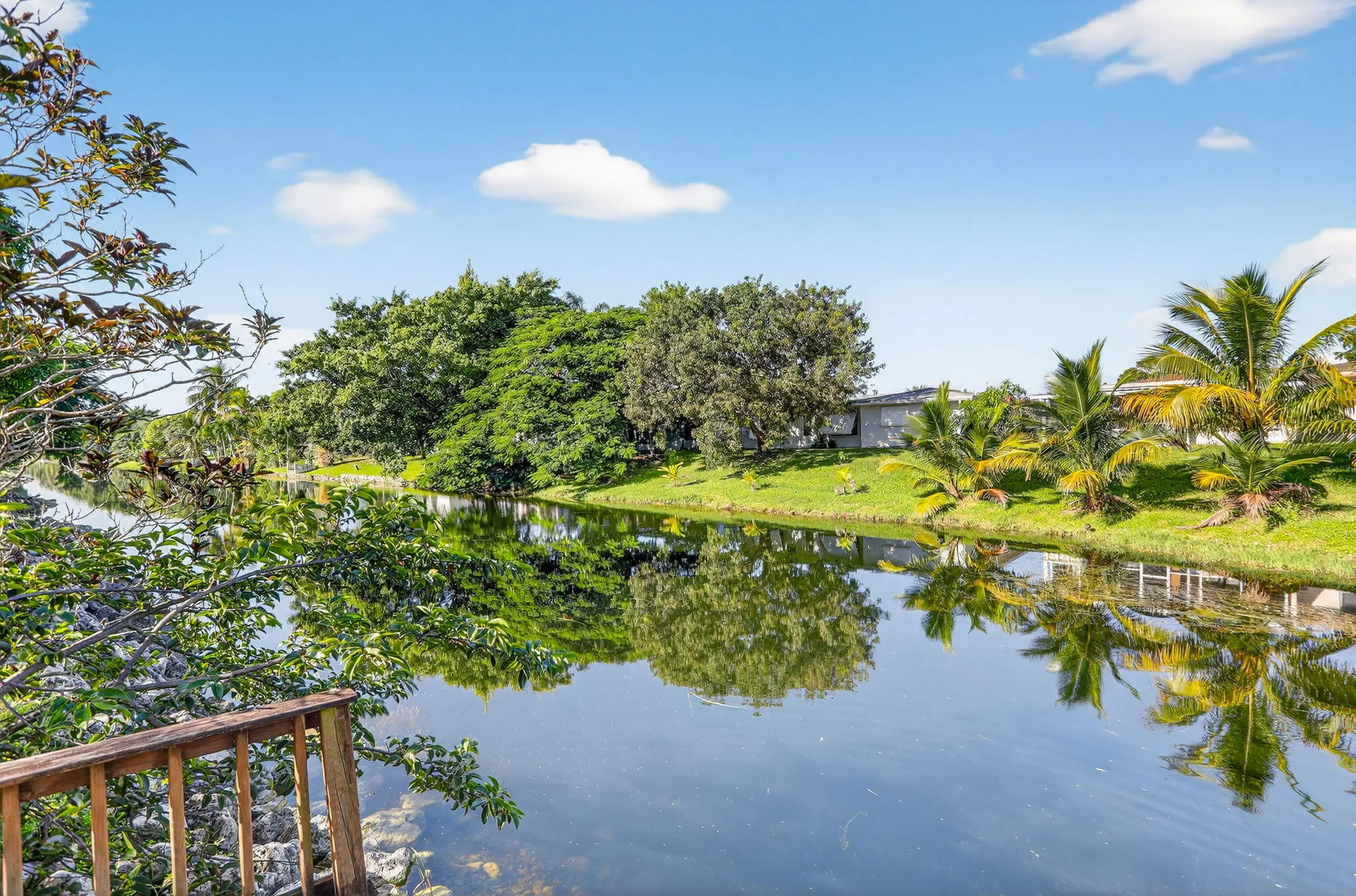 Property Slideshow image 36 of 51 | 1190 nw 69th ave, Margate, FL, 33063