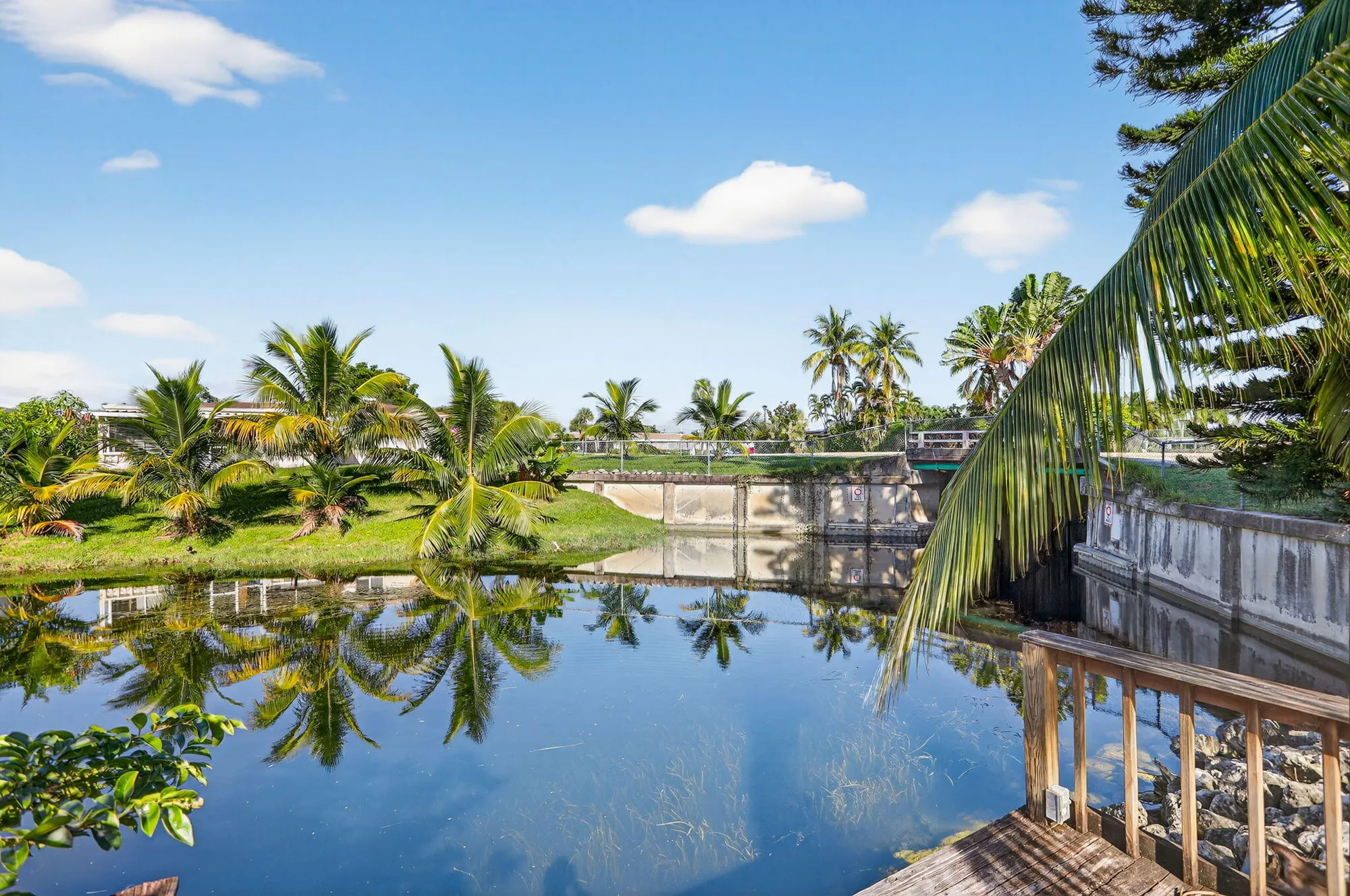 Property Slideshow image 37 of 51 | 1190 nw 69th ave, Margate, FL, 33063