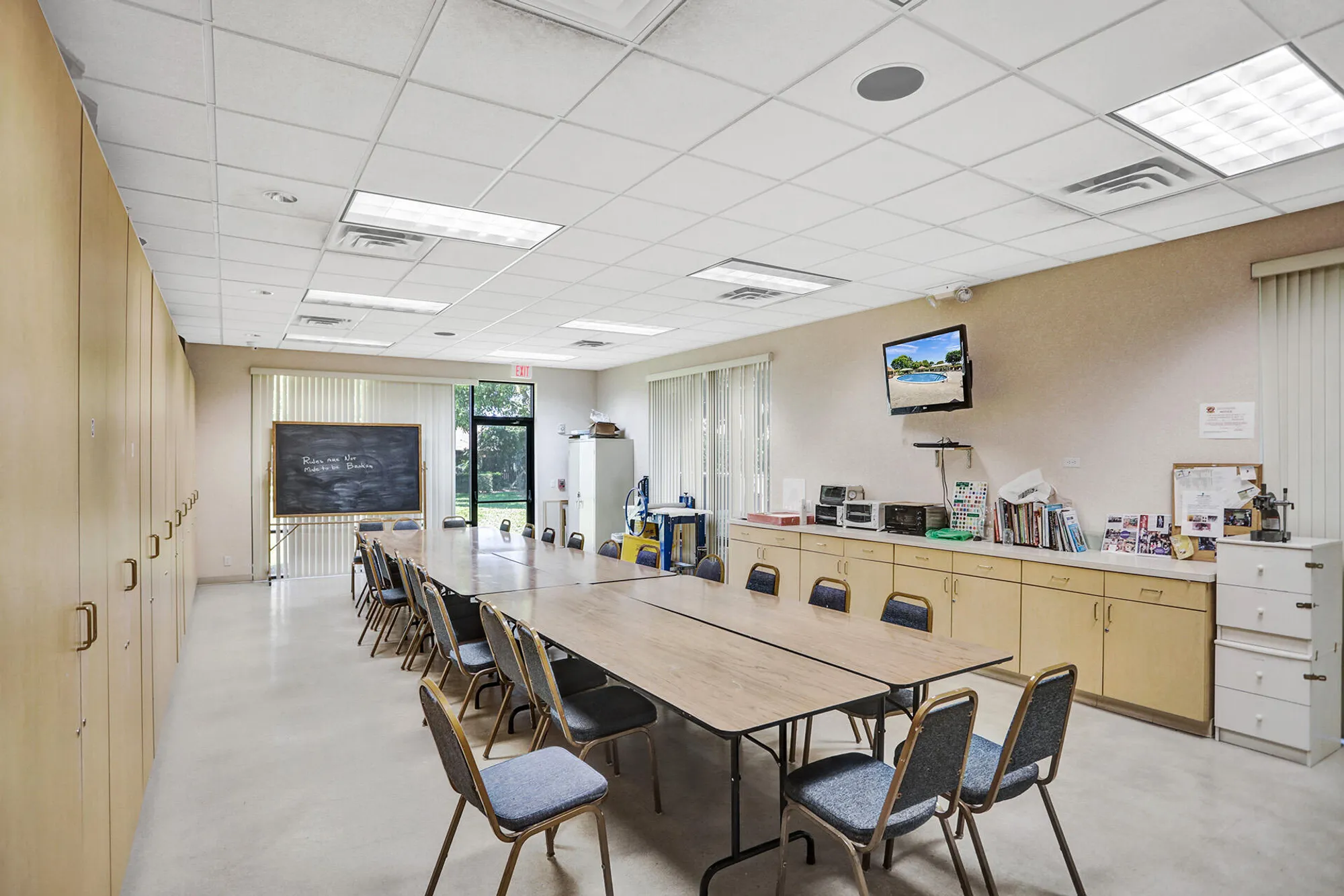 Property Slideshow image 52 of 63 | 2500 nw 10th st, Delray Beach, FL, 33445