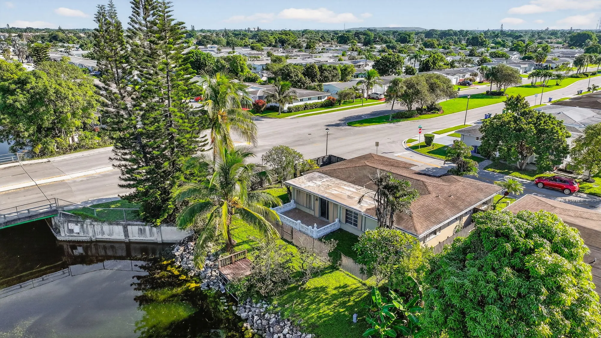 Property Slideshow image 41 of 51 | 1190 nw 69th ave, Margate, FL, 33063