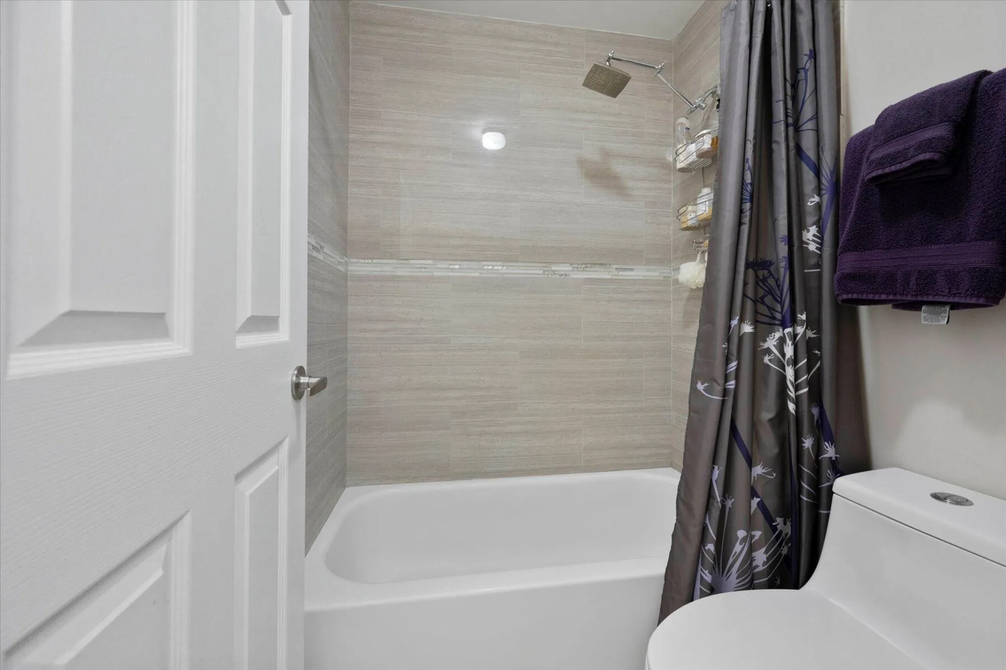 Property Slideshow image 16 of 34 | 145 lake nancy ln apt 232, West Palm Beach, FL, 33411