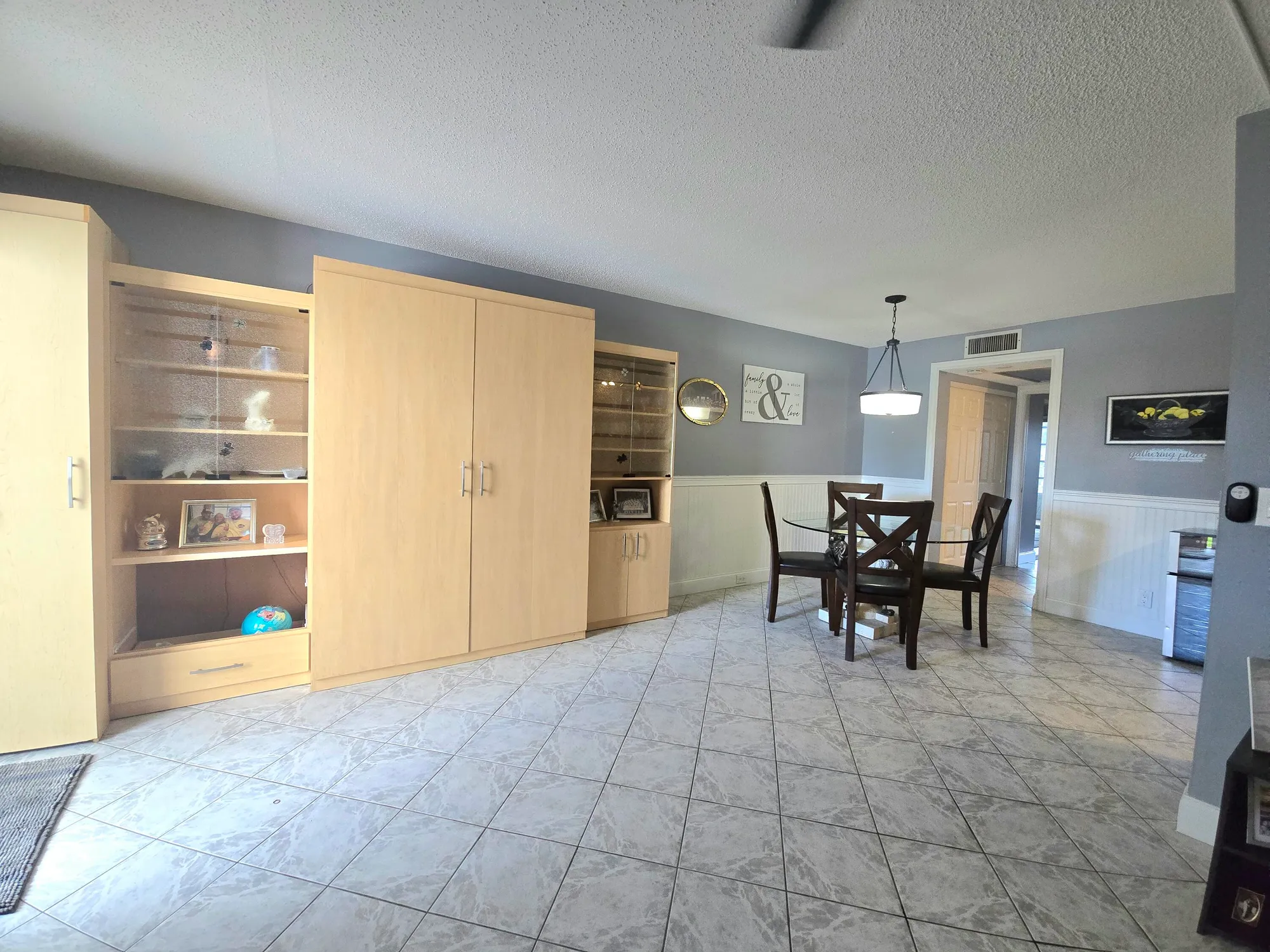 Property Slideshow image 13 of 28 | 2010 westbury f # 2010, Deerfield Beach, FL, 33442