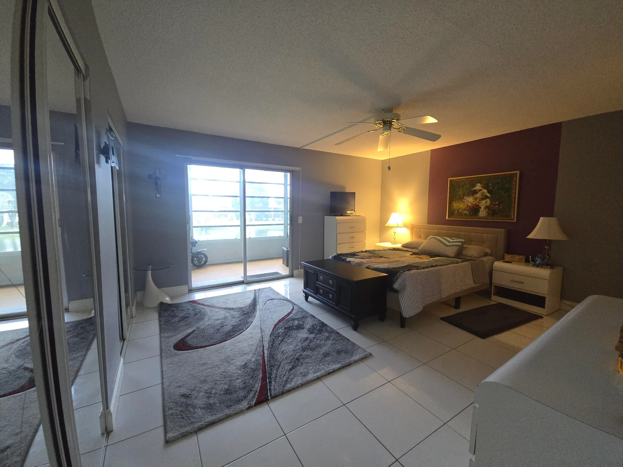 Property Slideshow image 20 of 28 | 2010 westbury f # 2010, Deerfield Beach, FL, 33442