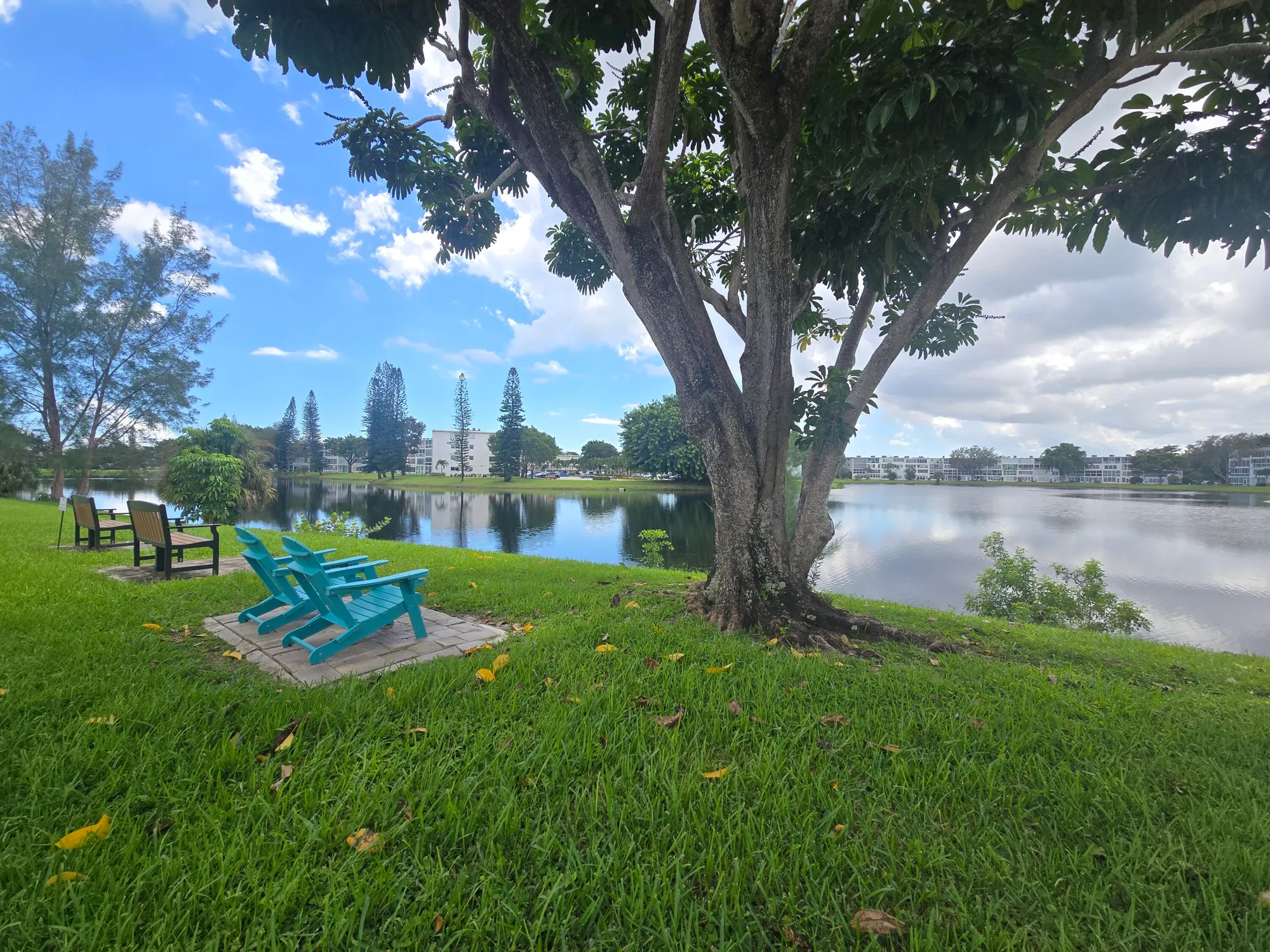 Property Slideshow image 7 of 28 | 2010 westbury f # 2010, Deerfield Beach, FL, 33442