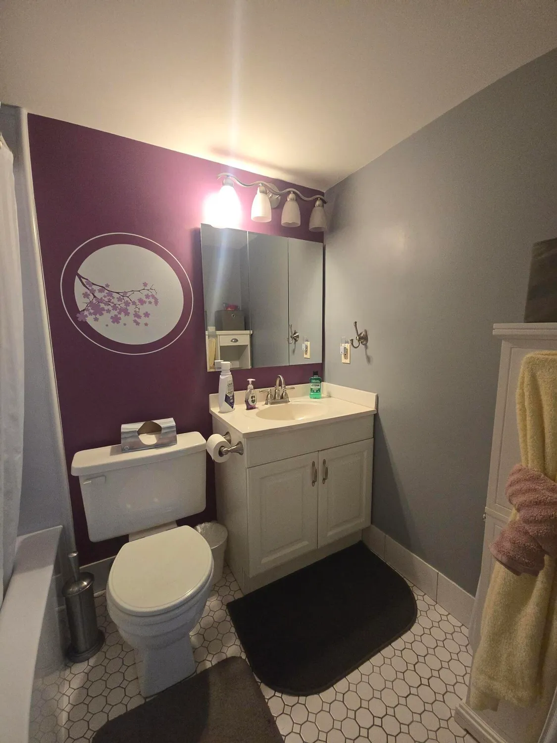 Property Slideshow image 23 of 28 | 2010 westbury f # 2010, Deerfield Beach, FL, 33442