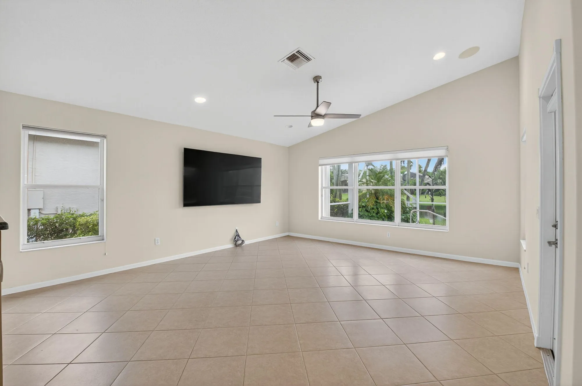 Property Slideshow image 22 of 81 | 13221 alhambra lake cir, Delray Beach, FL, 33446