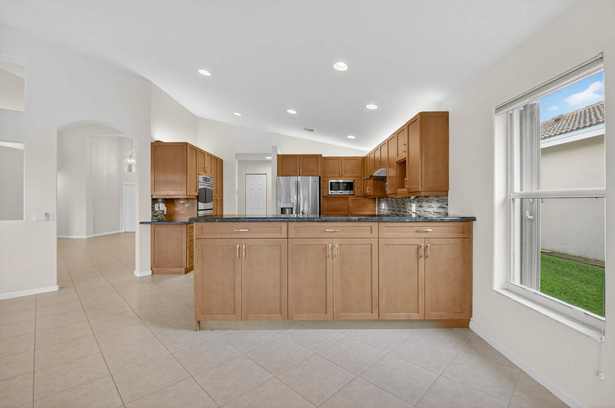 Property Slideshow image 15 of 81 | 13221 alhambra lake cir, Delray Beach, FL, 33446