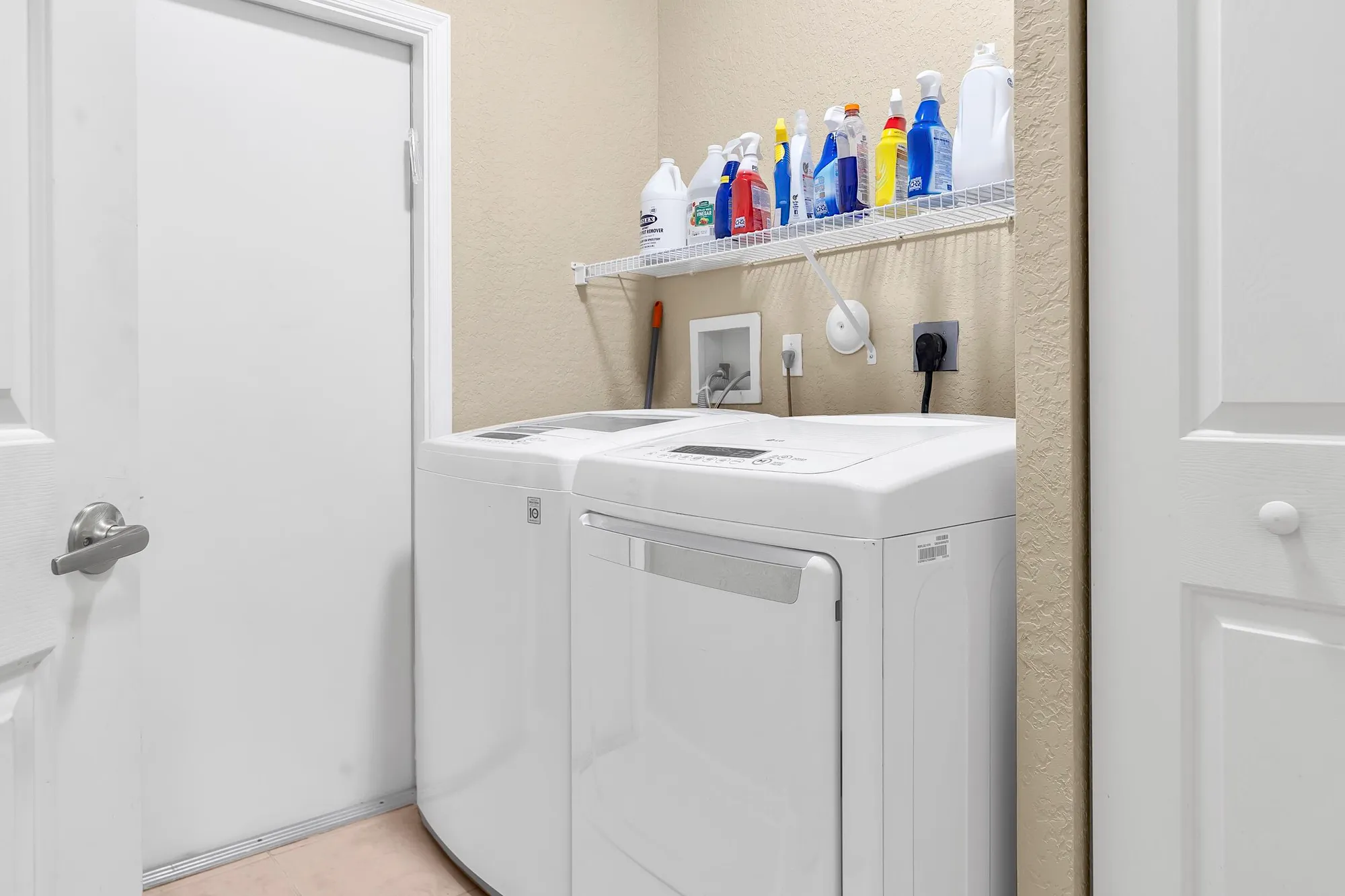 Property Slideshow image 12 of 24 | 6245 copper lake ct, Boynton Beach, FL, 33437