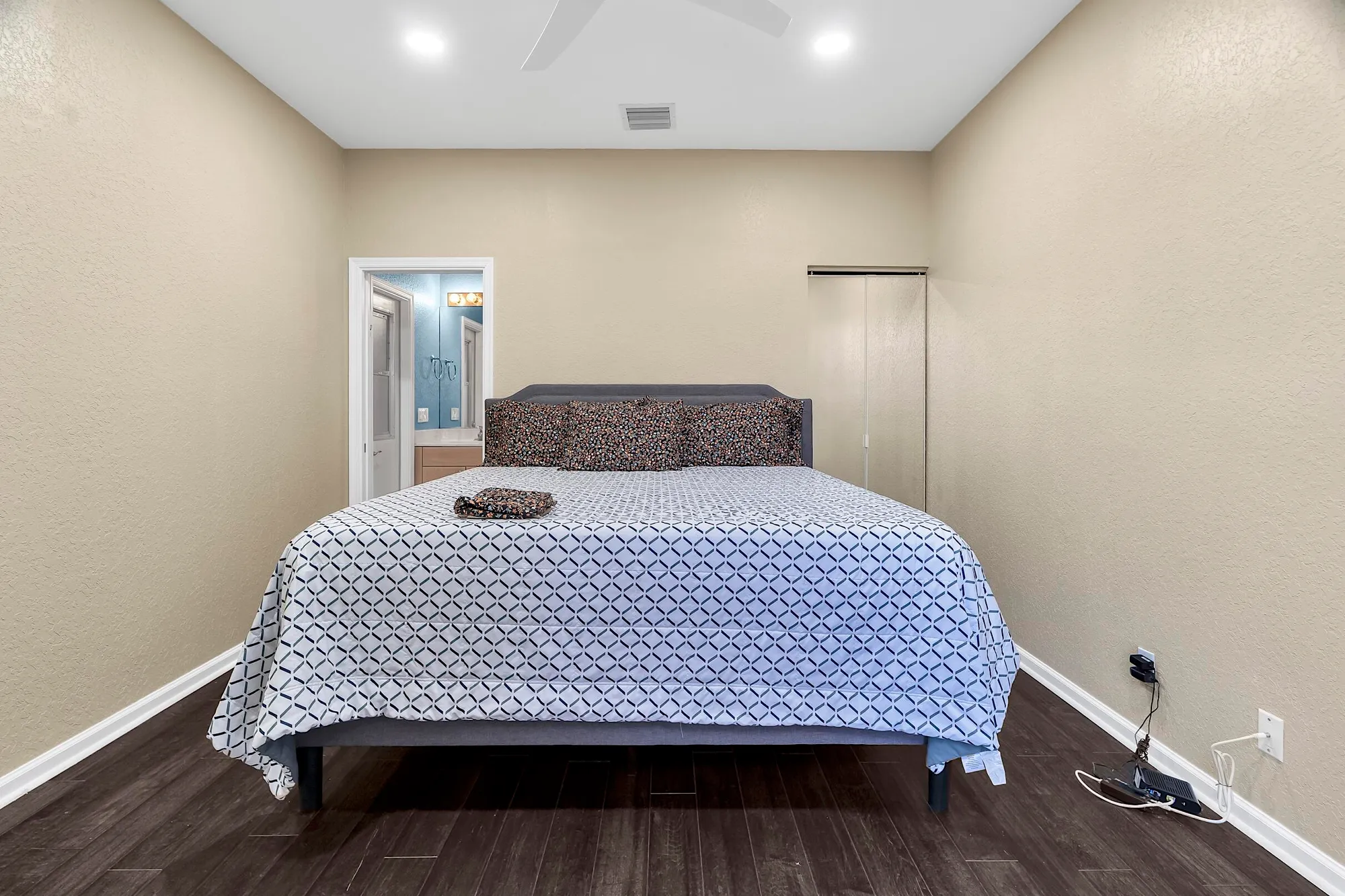 Property Slideshow image 16 of 24 | 6245 copper lake ct, Boynton Beach, FL, 33437