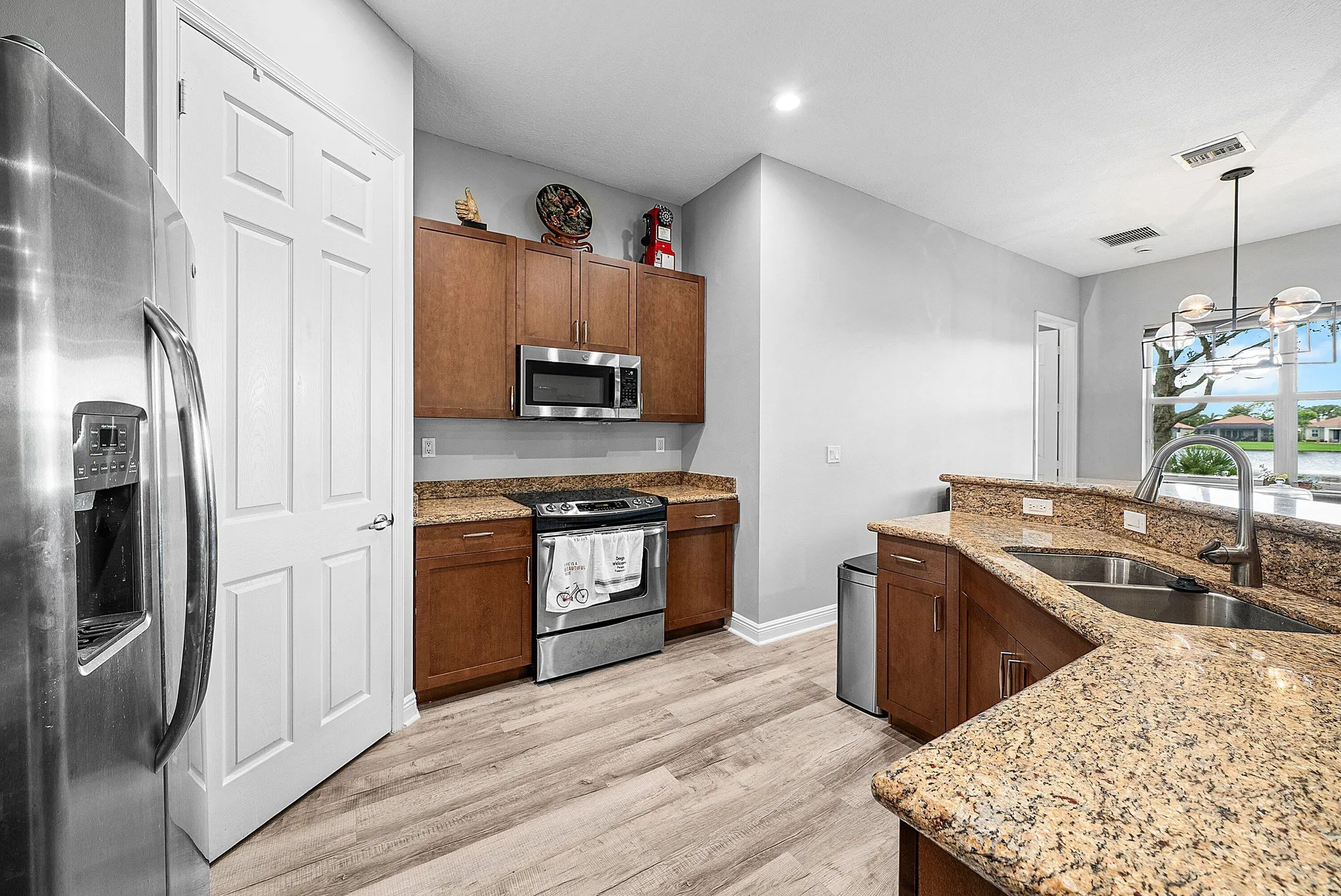 Property Slideshow image 12 of 43 | 14841 strand ln # 14841, Delray Beach, FL, 33446