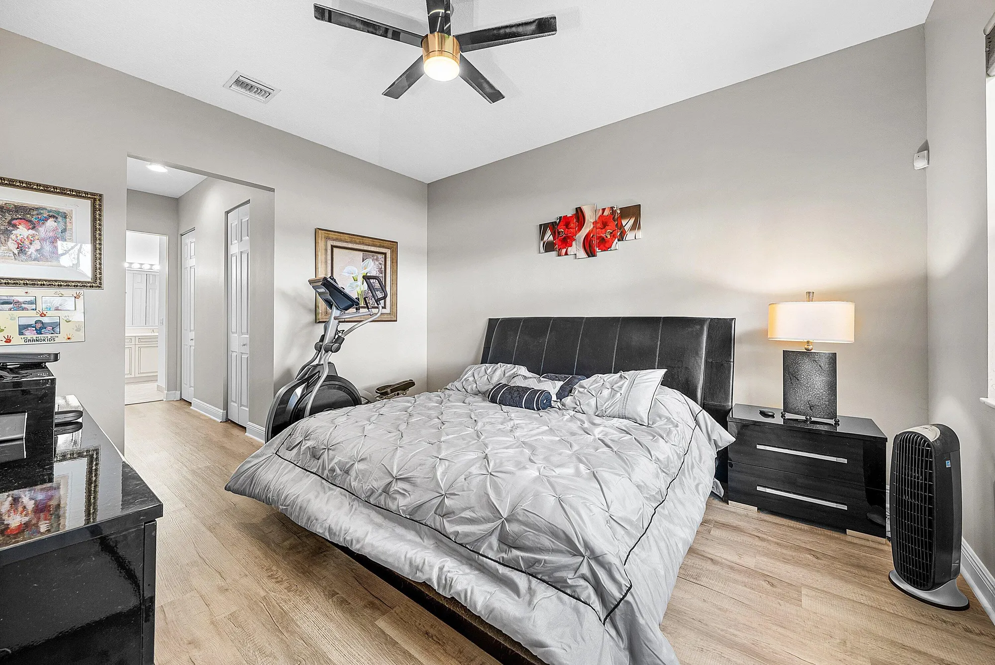 Property Slideshow image 19 of 43 | 14841 strand ln # 14841, Delray Beach, FL, 33446