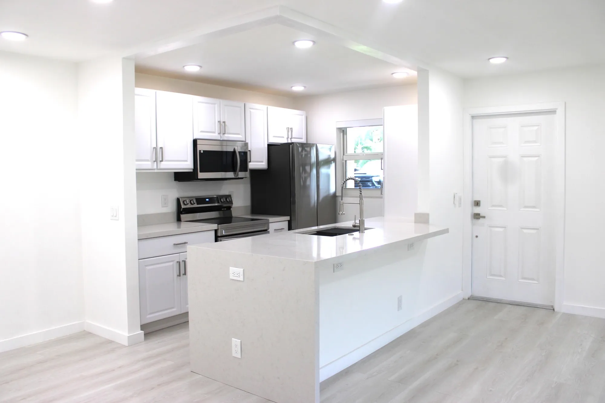 Property Slideshow image 1 of 27 | 887 north dr a, Delray Beach, FL, 33445