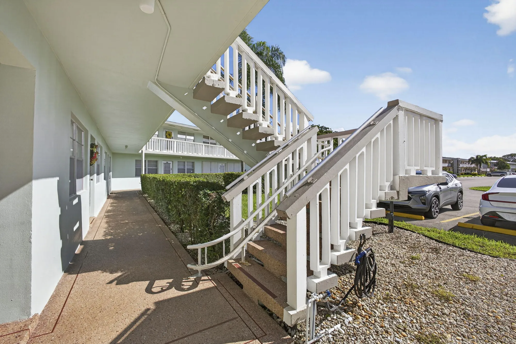 Property Slideshow image 2 of 79 | 114 somerset f, West Palm Beach, FL, 33417