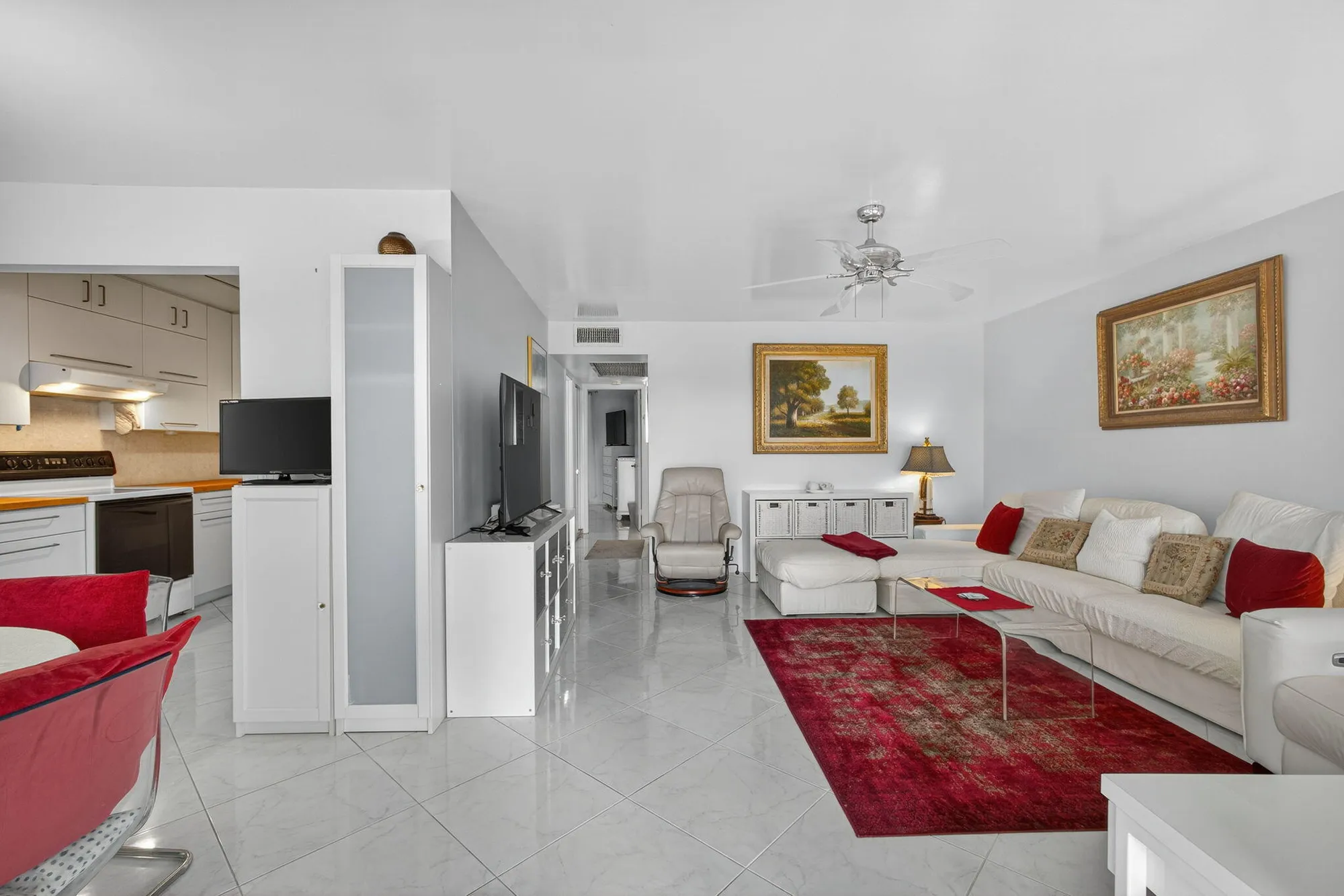 Property Slideshow image 70 of 79 | 114 somerset f, West Palm Beach, FL, 33417