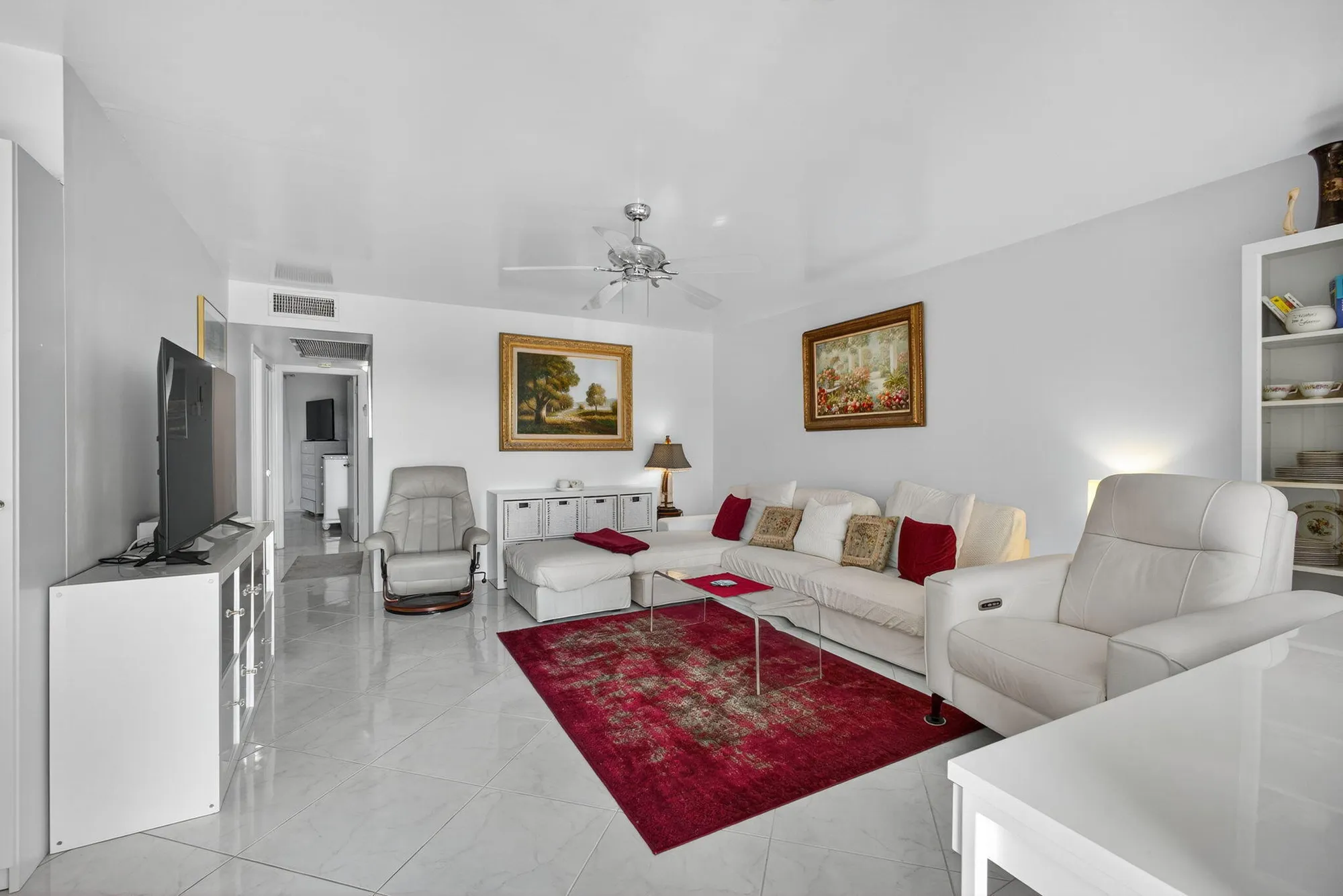 Property Slideshow image 4 of 79 | 114 somerset f, West Palm Beach, FL, 33417