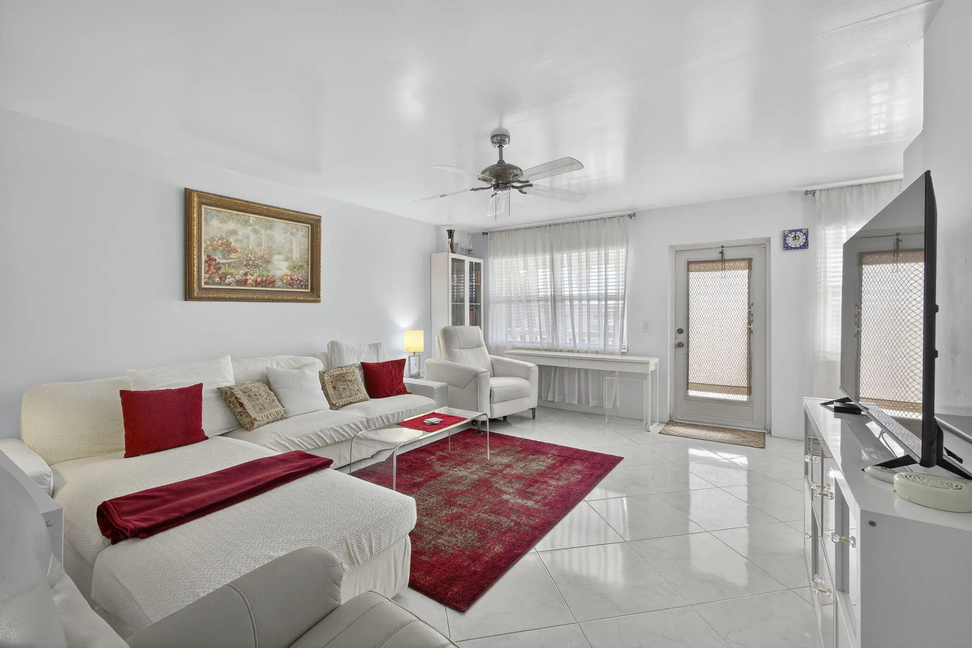 Property Slideshow image 5 of 79 | 114 somerset f, West Palm Beach, FL, 33417