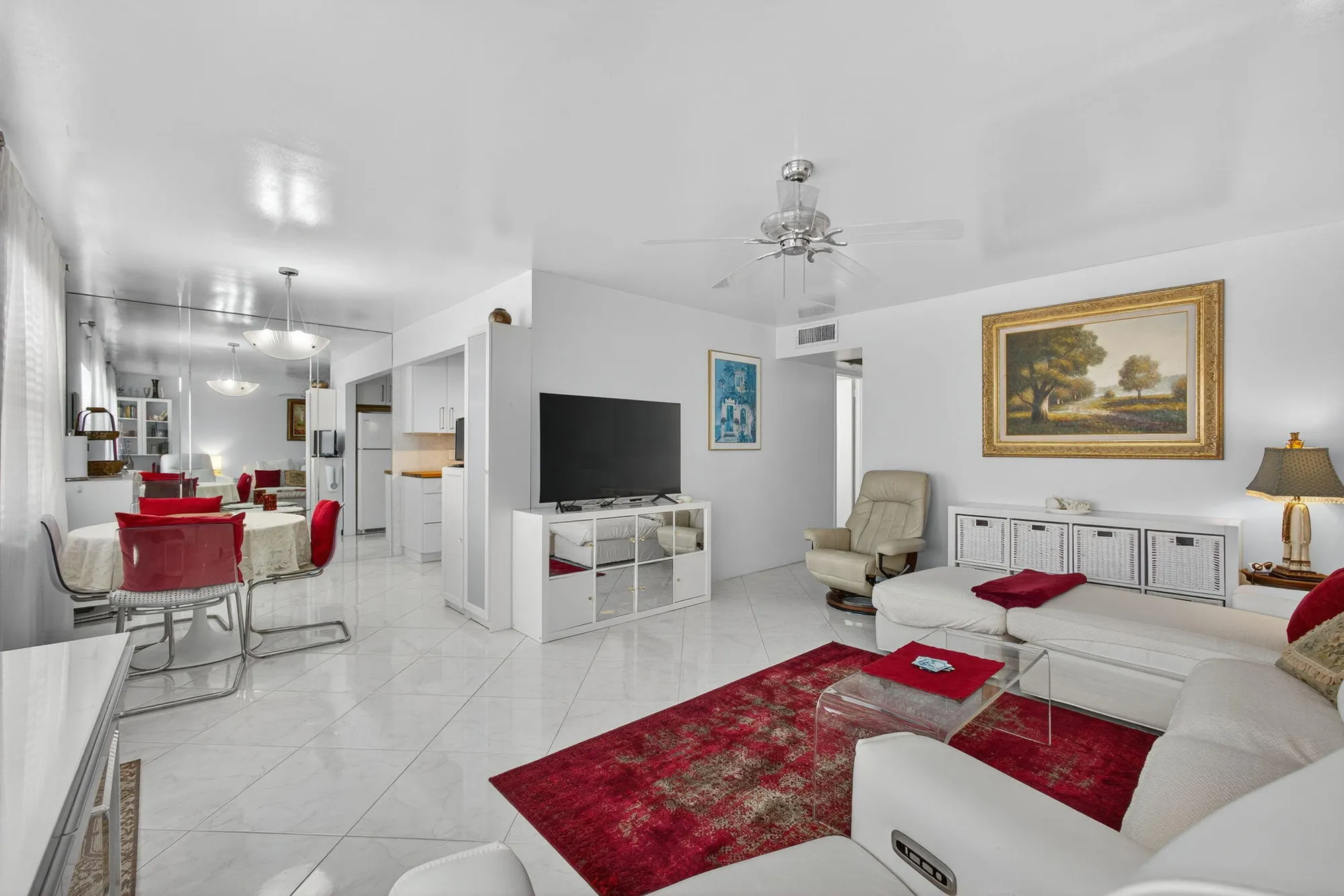 Property Slideshow image 7 of 79 | 114 somerset f, West Palm Beach, FL, 33417