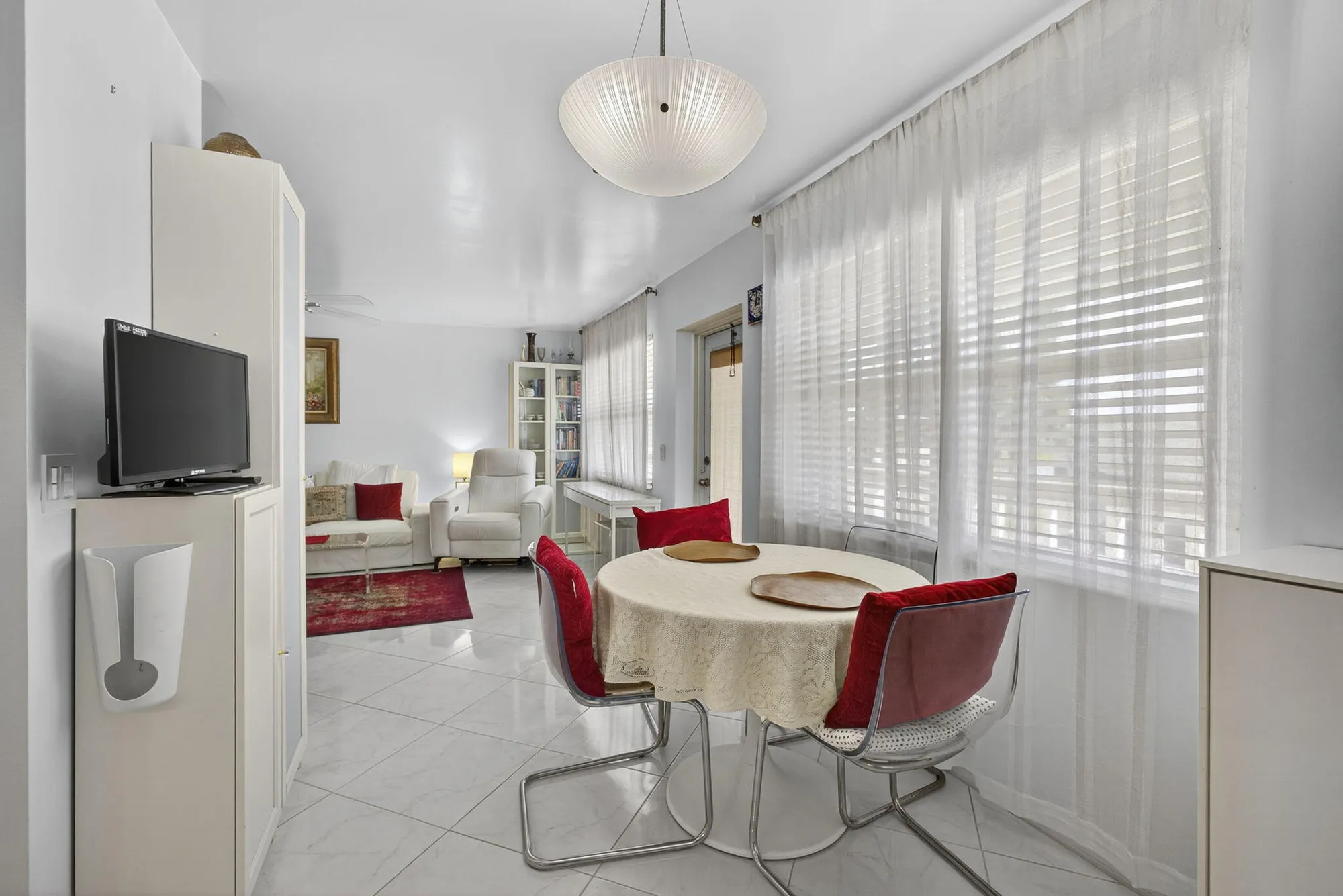 Property Slideshow image 8 of 79 | 114 somerset f, West Palm Beach, FL, 33417