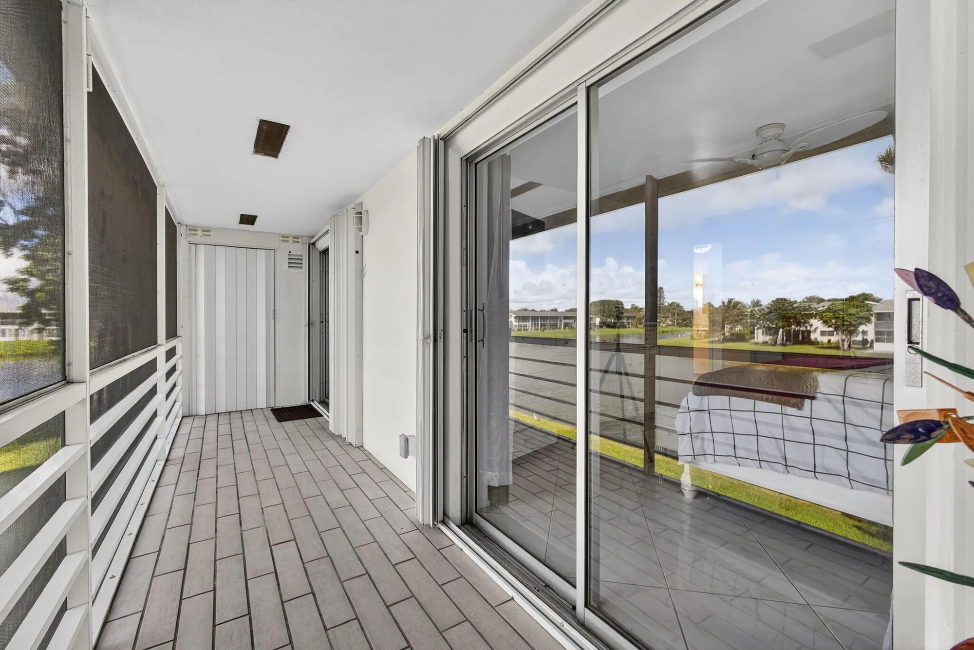 Property Slideshow image 19 of 79 | 114 somerset f, West Palm Beach, FL, 33417
