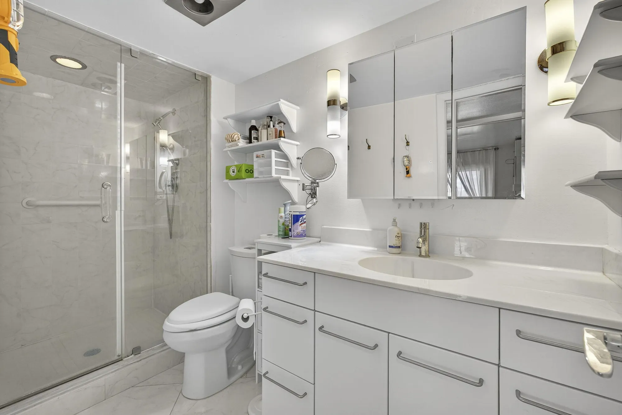 Property Slideshow image 21 of 79 | 114 somerset f, West Palm Beach, FL, 33417