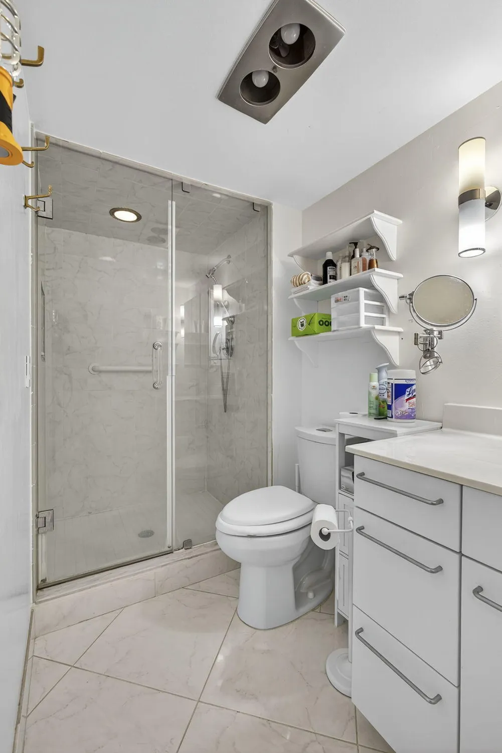 Property Slideshow image 76 of 79 | 114 somerset f, West Palm Beach, FL, 33417